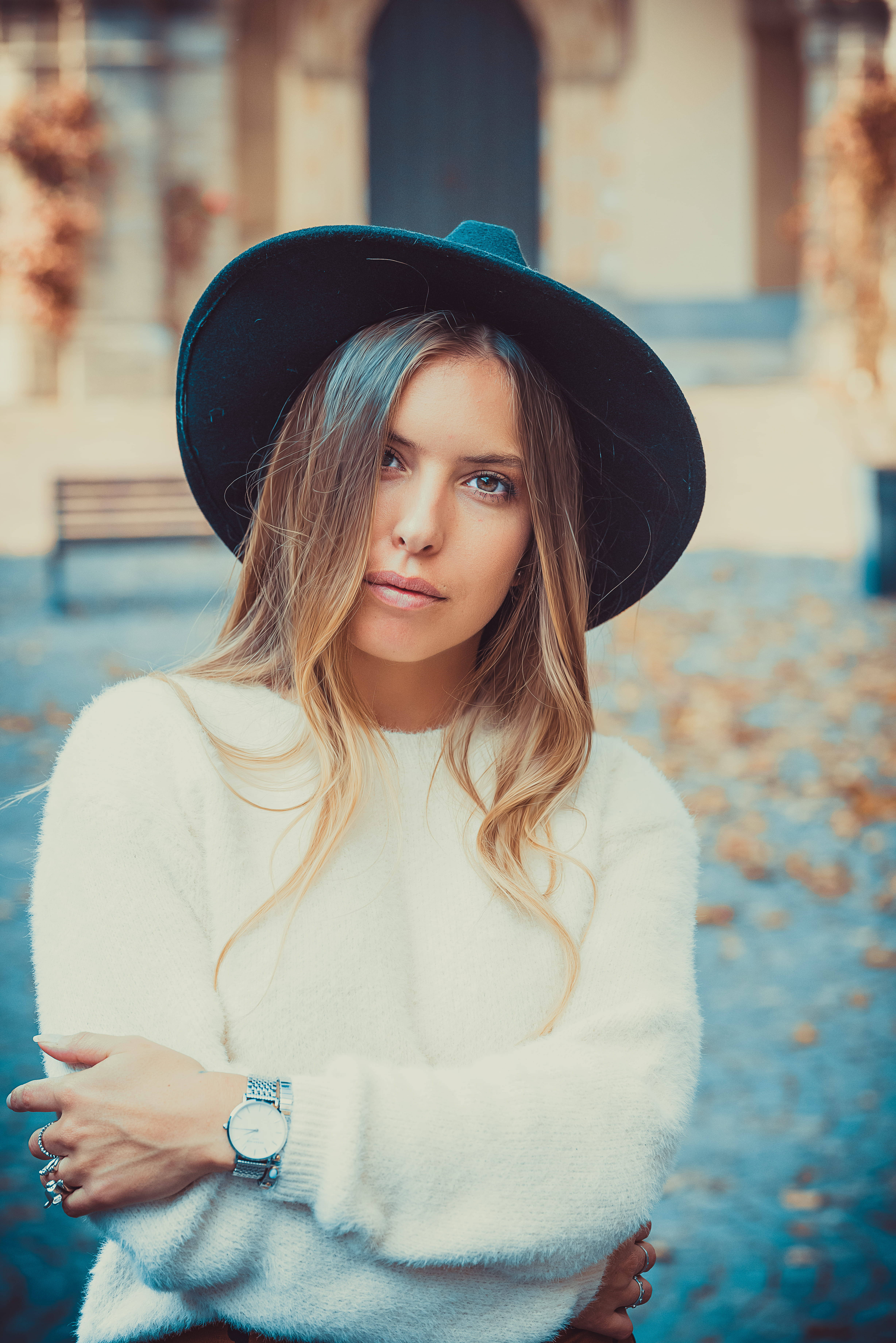 Italian Girl, black hat, white sweater, 5K Phone Wallpaper