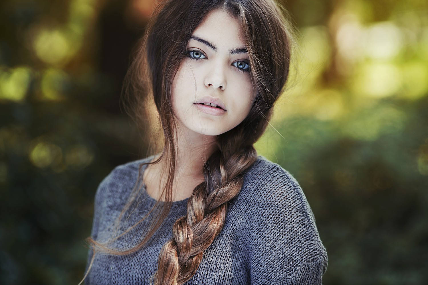 Italian Girl, braid, blue eyes, HD Desktop Wallpaper