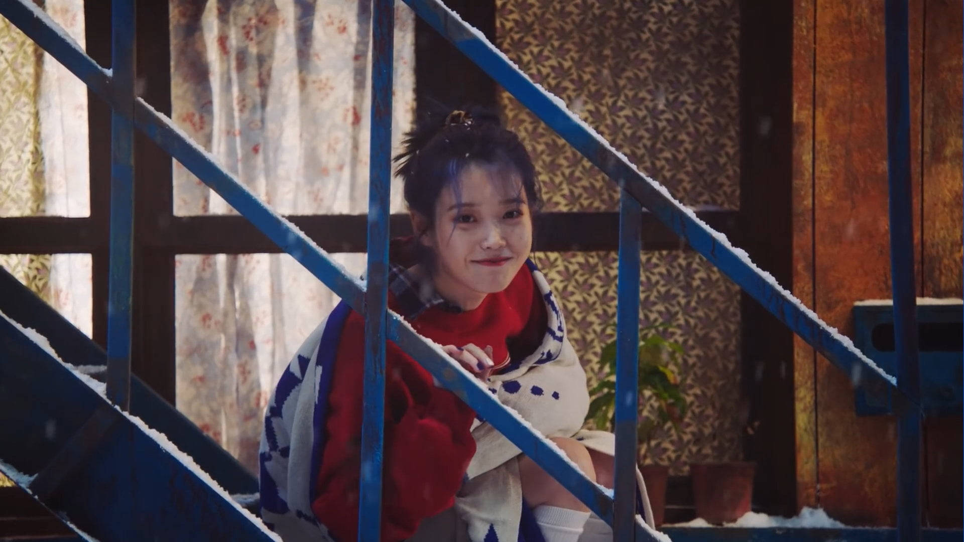 IU, red sweater, patterned blanket, Full HD Desktop Wallpaper