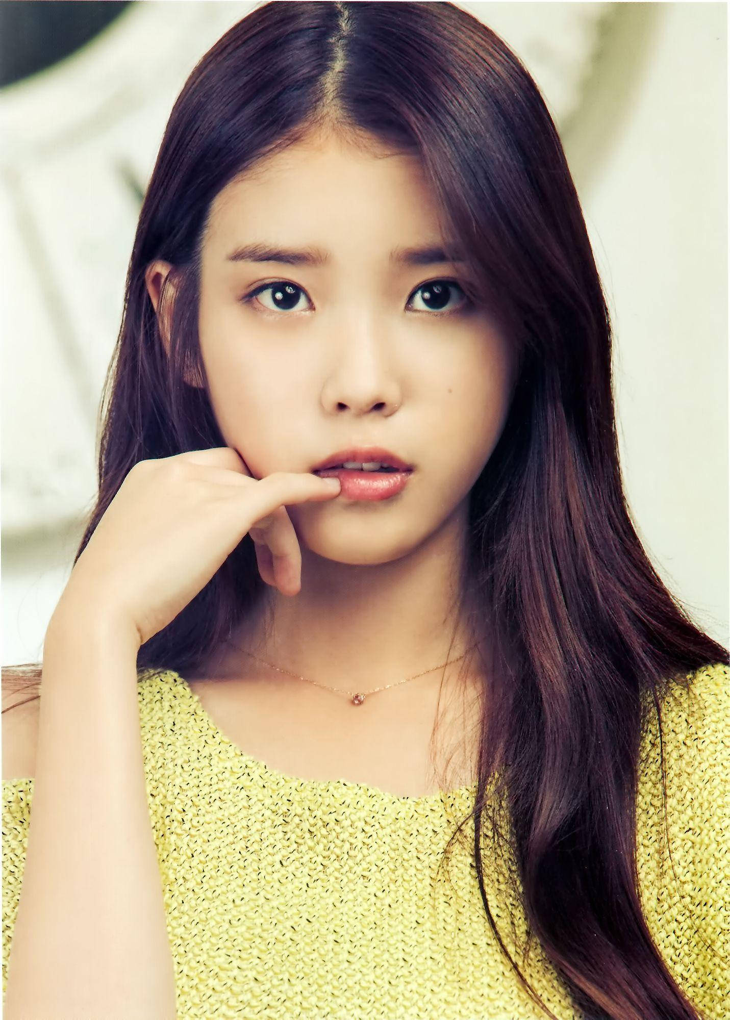 IU, long dark hair, yellow top, Full HD Phone Wallpaper