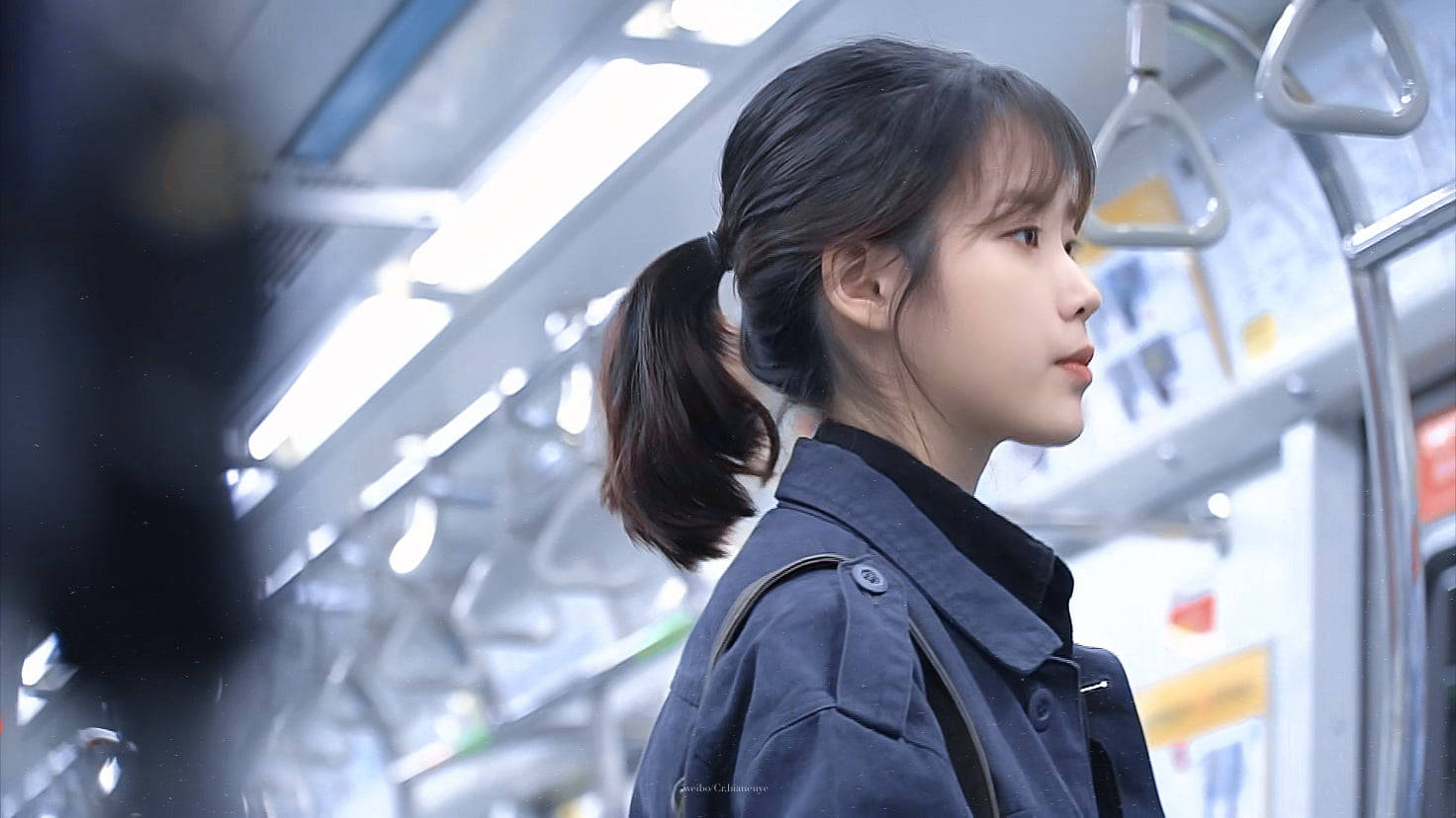 IU, train, subway car, HD Desktop Wallpaper