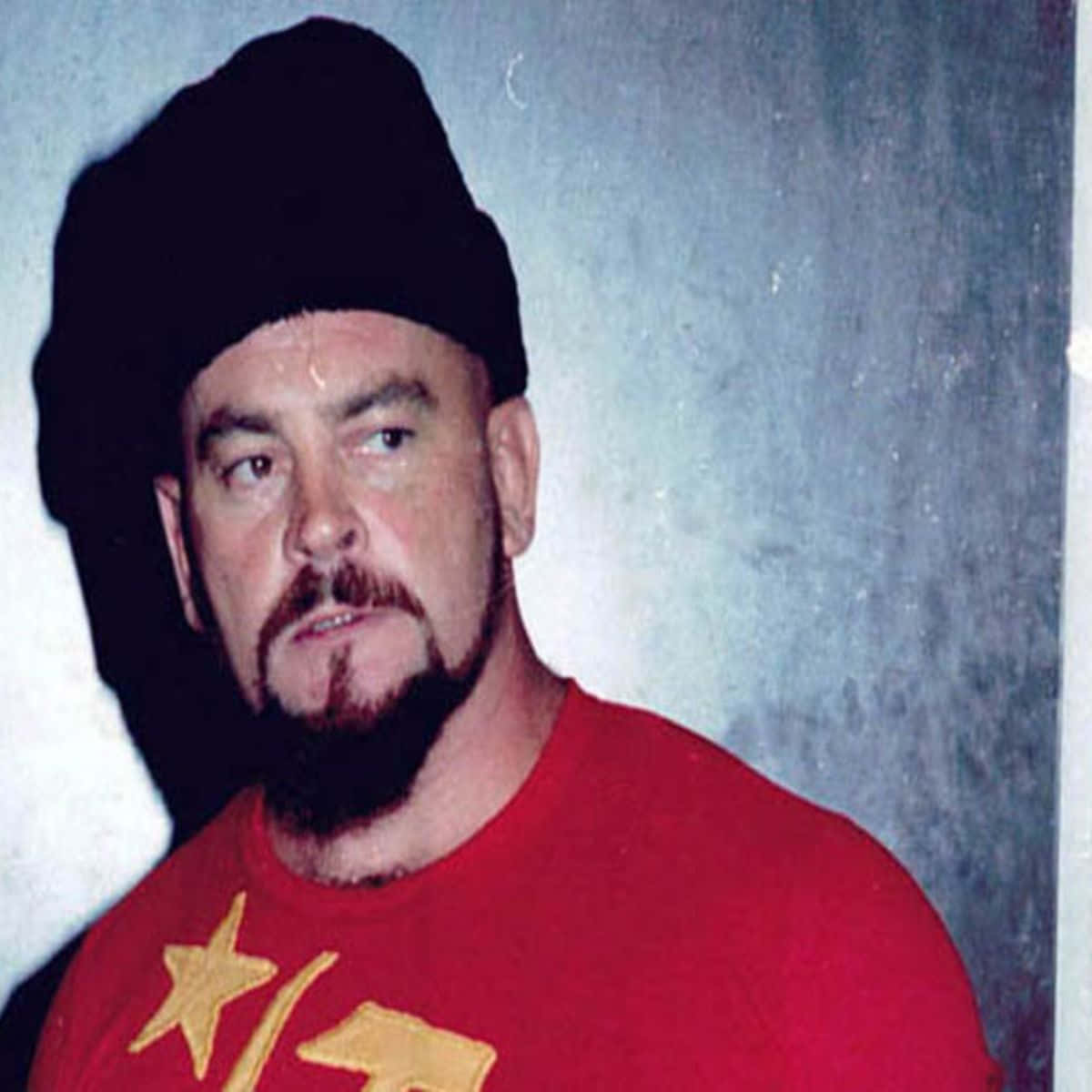 Ivan Koloff, Canadian professional wrestler, red shirt with gold stars, SD Desktop Wallpaper