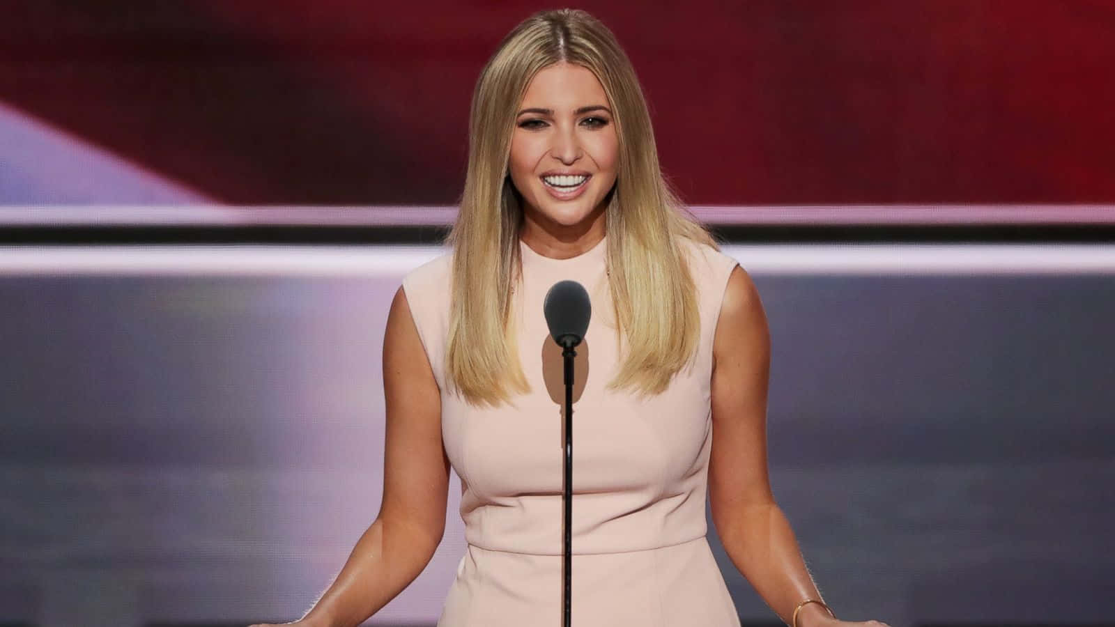 Ivana Trump, light pink dress, podium, HD Desktop Wallpaper