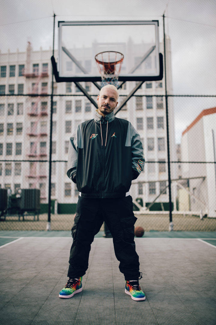 J Balvin, basketball court, black jacket, SD Phone Wallpaper