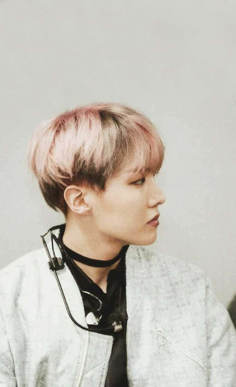 J-hope, pink hair, black choker, HD Phone Wallpaper