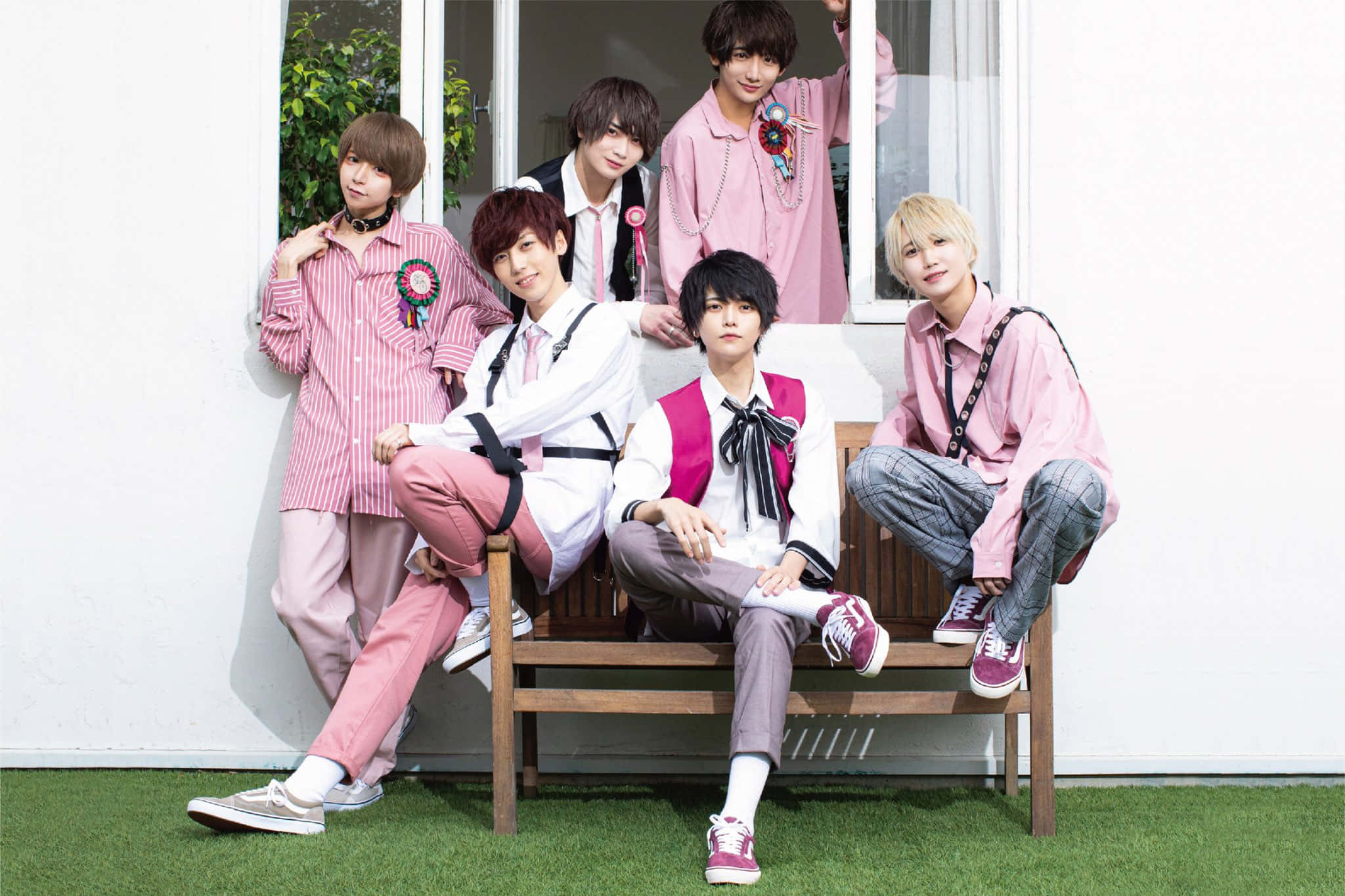 J-Pop, five young men, coordinated pink outfits, Full HD Desktop Wallpaper