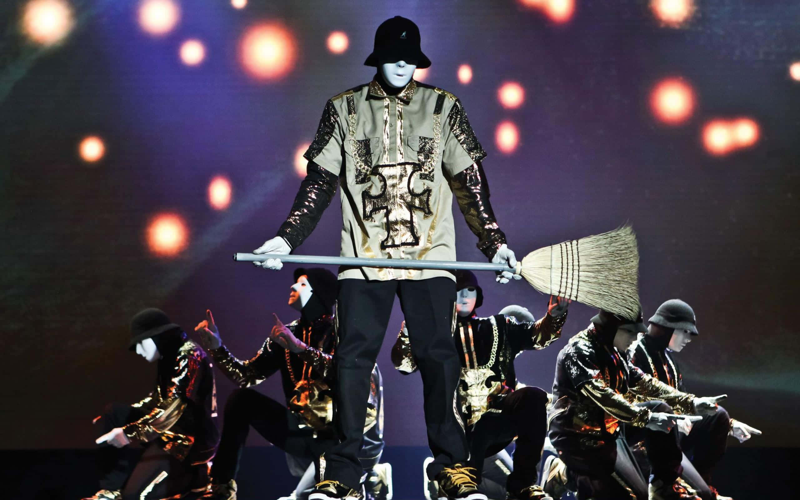 Jabbawockeez, gold sequined jacket, white face mask, 2K Desktop Wallpaper