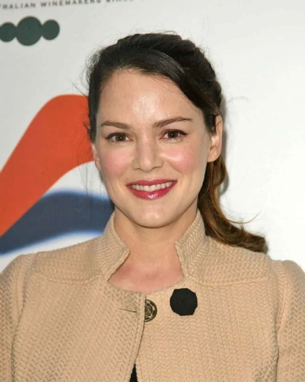 Jacinda Barrett, beige textured jacket, black button, HD Phone Wallpaper