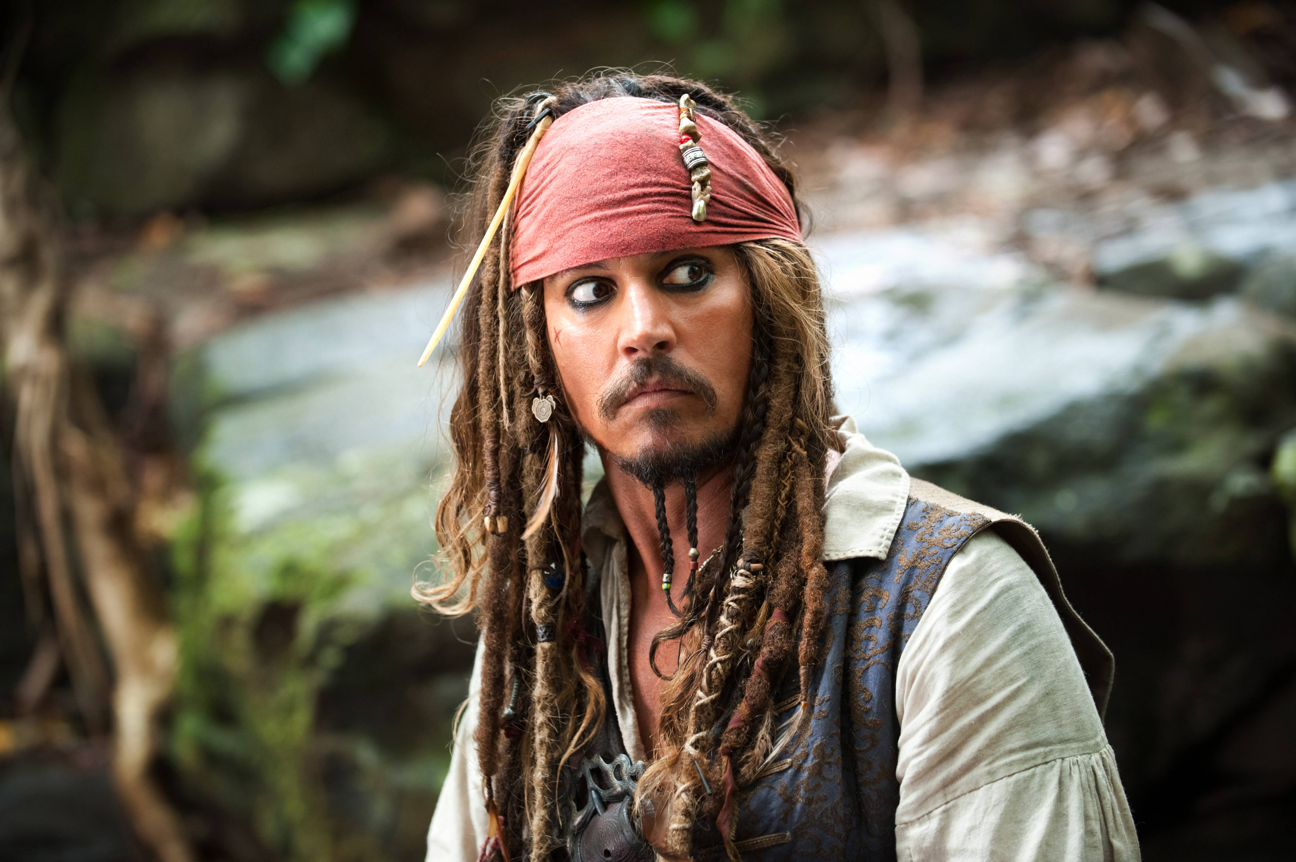 Jack Sparrow, dreadlocks, red bandana, 4K Desktop Wallpaper
