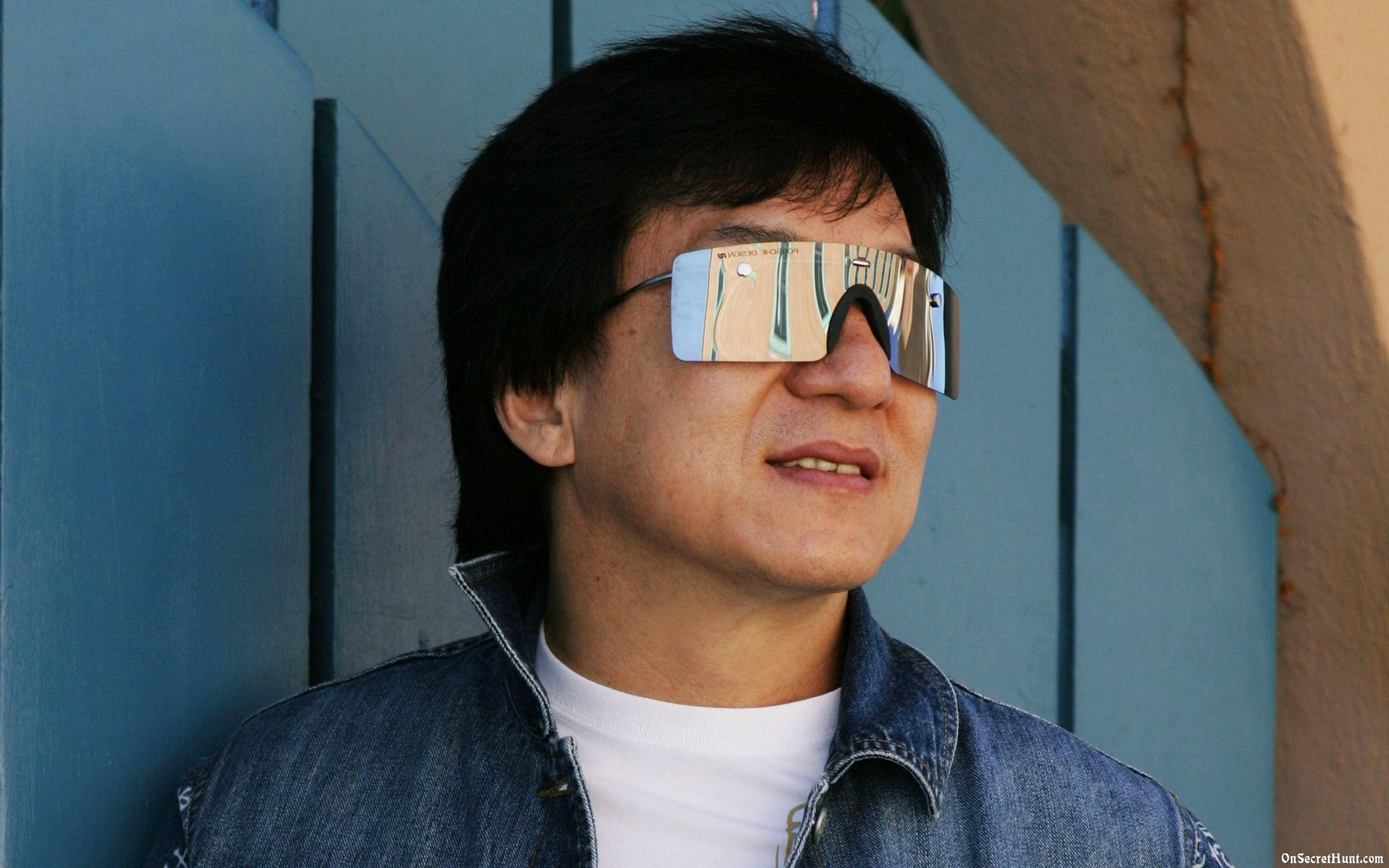 Jackie Chan, silver shades, denim jacket, 2K Desktop Wallpaper