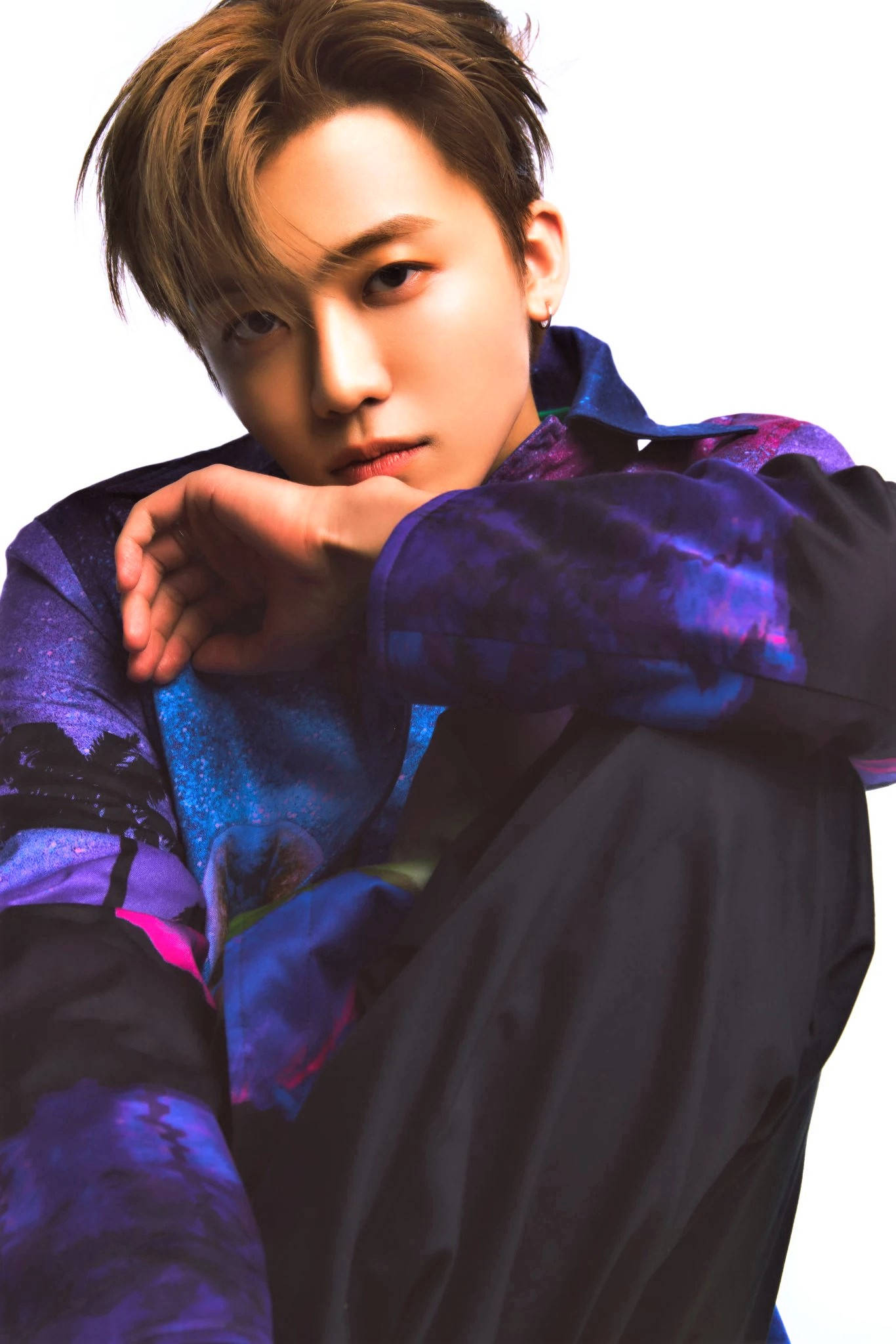Jaemin NCT, purple print top, vibrant purple and blue patterned jacket, Full HD Phone Wallpaper