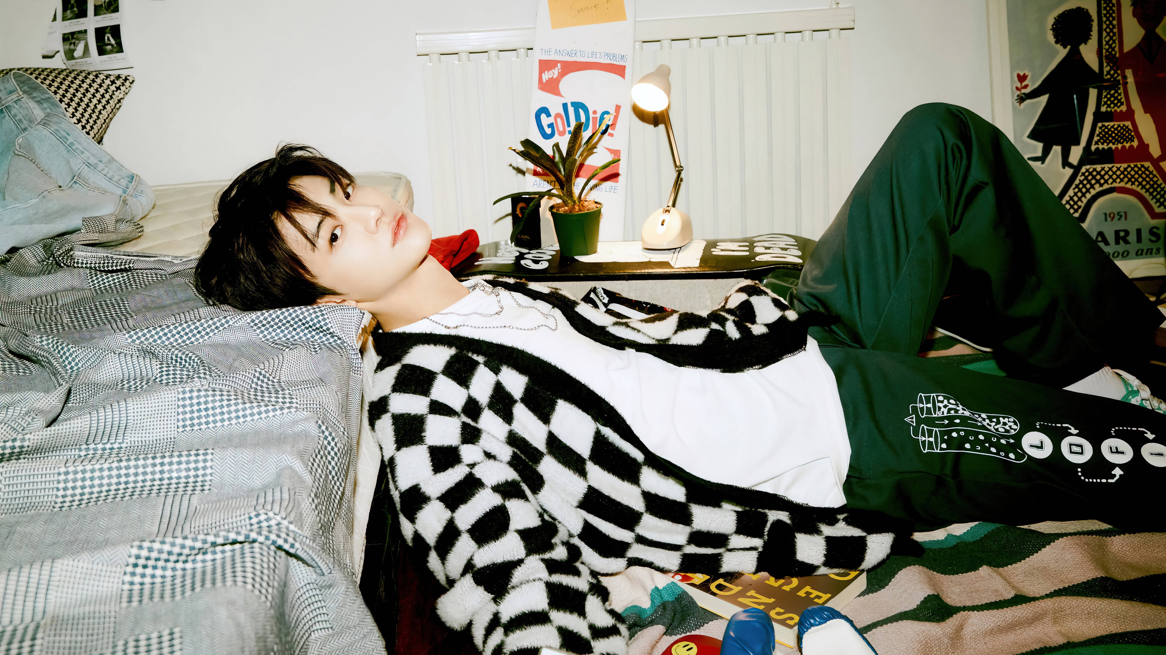 Jaemin NCT, messy bedroom, black and white checkered cardigan, 4K Desktop Wallpaper