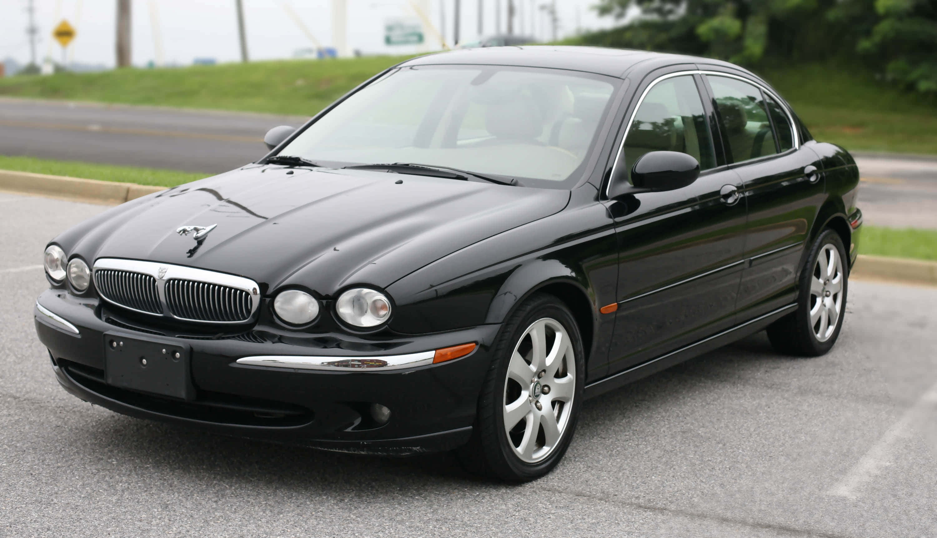 Jaguar X-type, black, asphalt, 2K Desktop Wallpaper