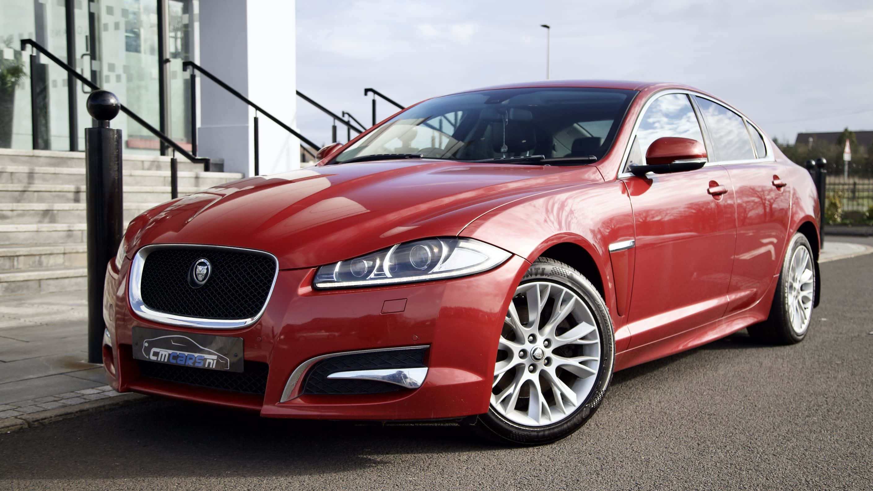 Jaguar XF, glossy red, asphalt, 2K Desktop Wallpaper