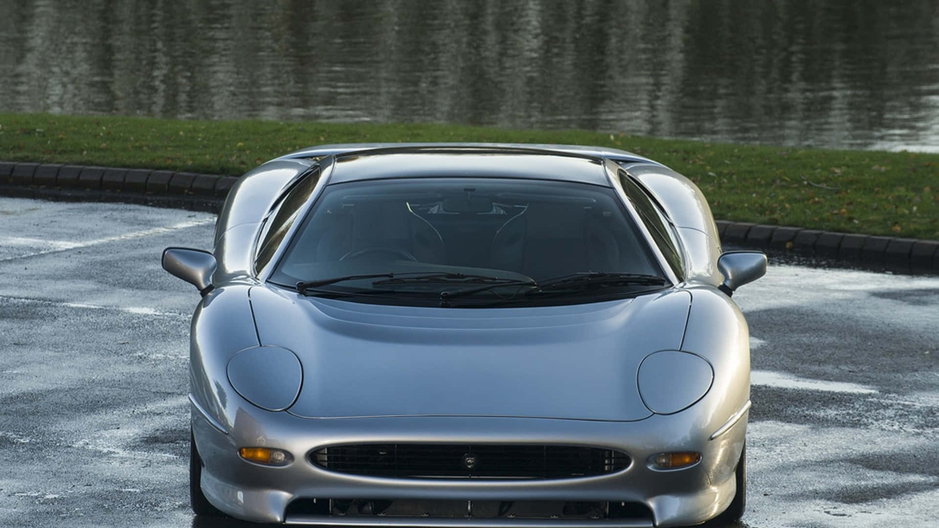 Jaguar XJ220, luxurious silver, wet asphalt, Full HD Desktop Wallpaper