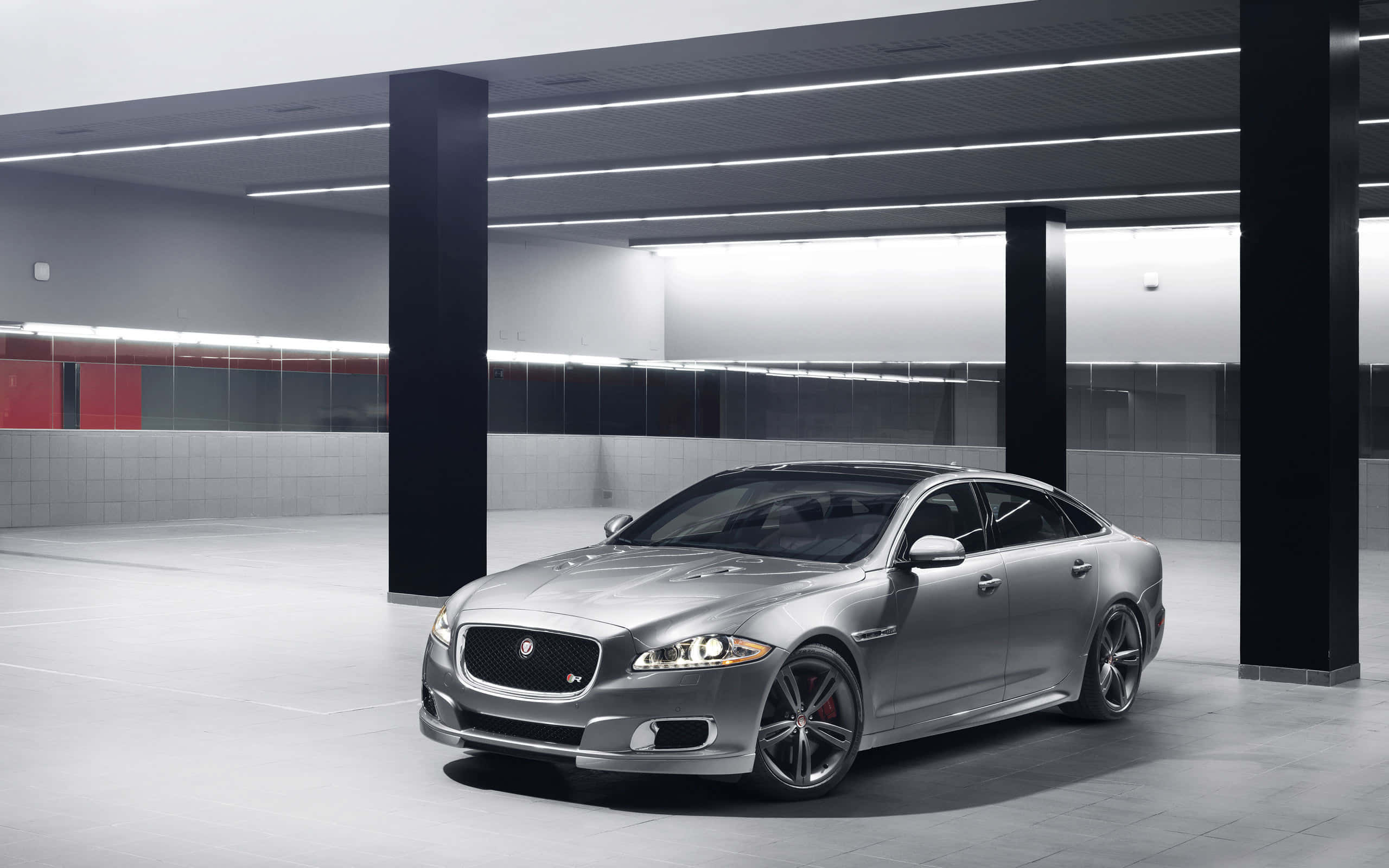 Jaguar XJR, silver, fluorescent lights, 2K Desktop Wallpaper