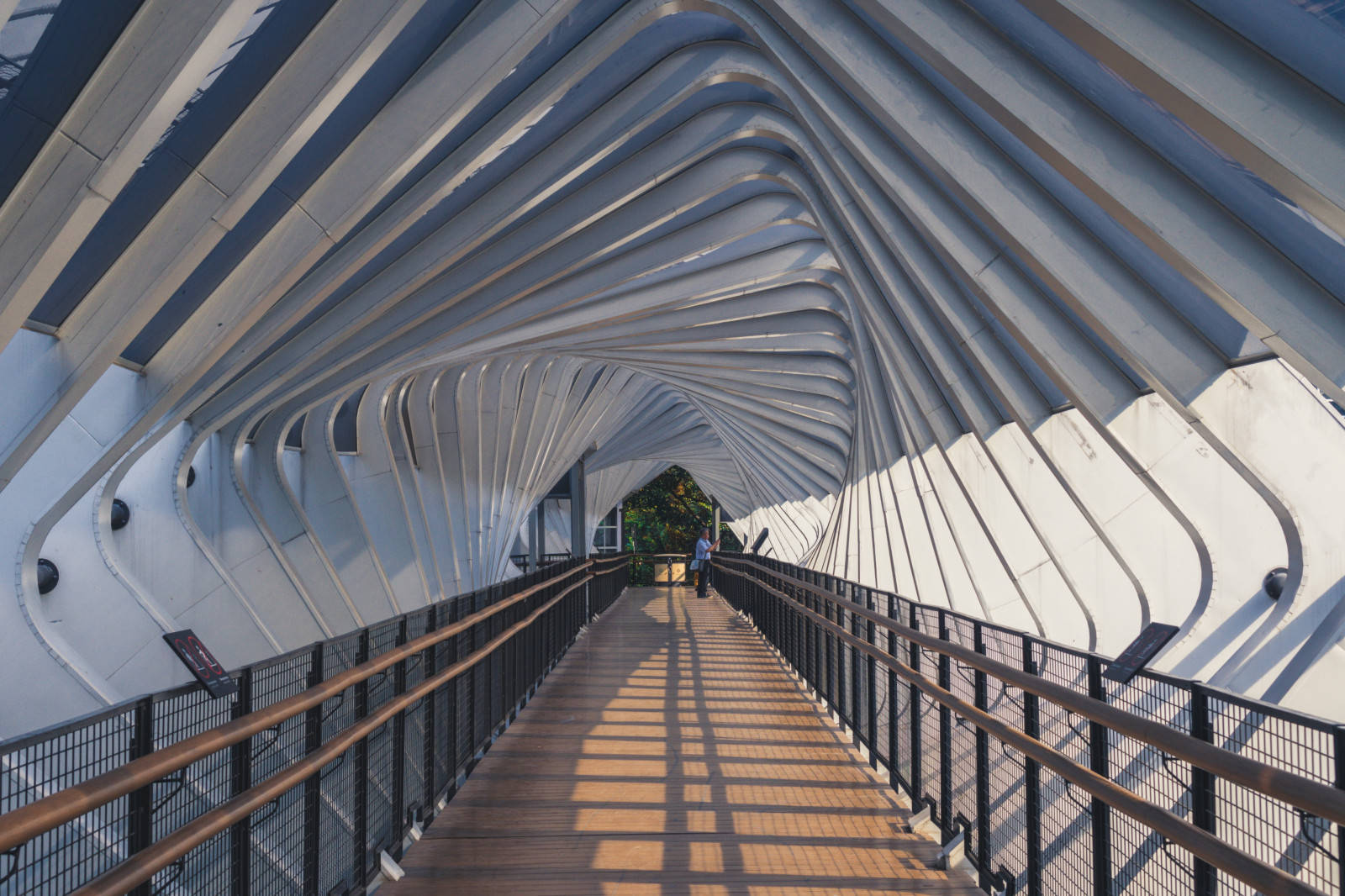 Jakarta, modern tunnel, arched pedestrian bridge, HD Desktop Wallpaper