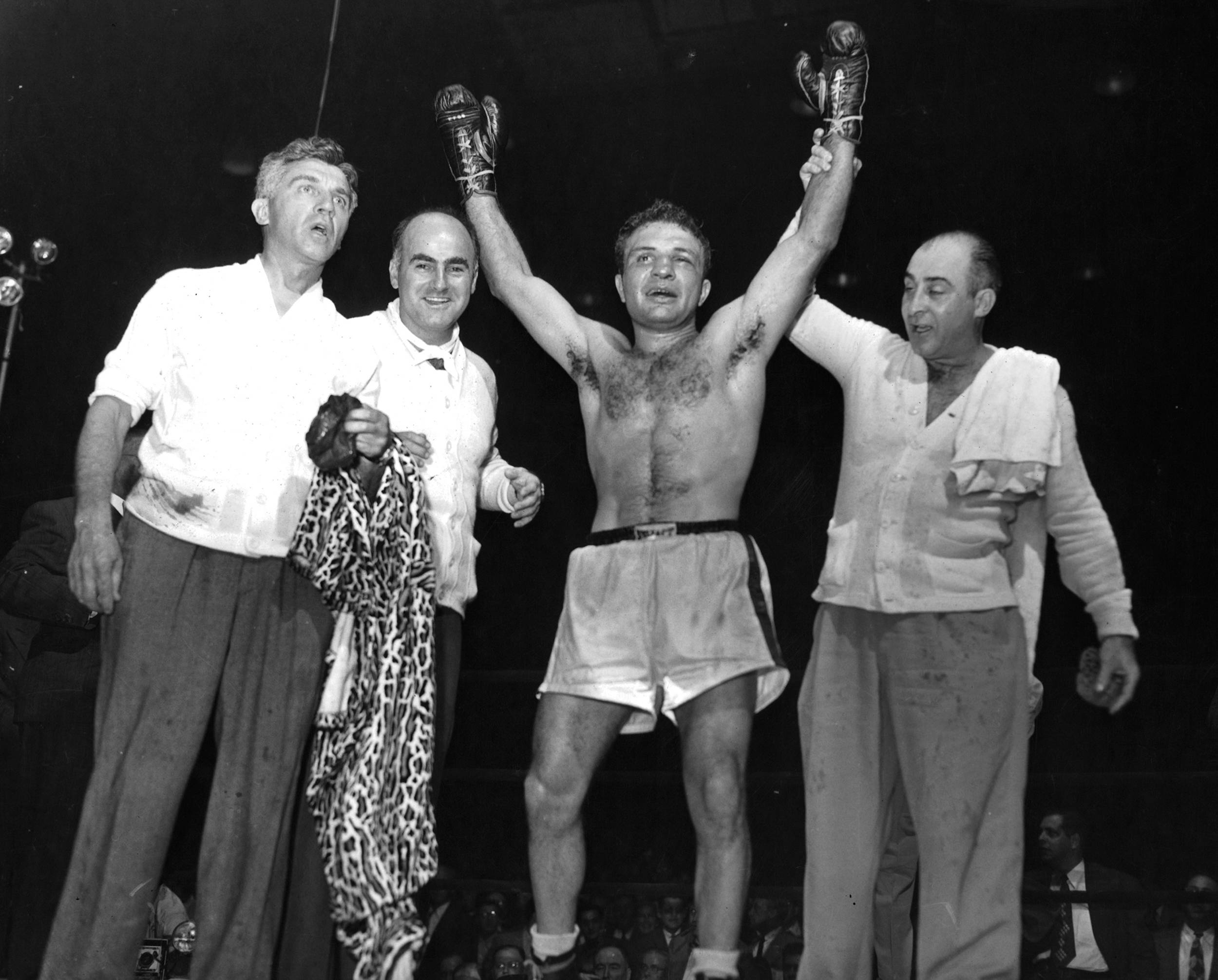 Jake Lamotta, boxing ring, gloved fists, Full HD Desktop Wallpaper