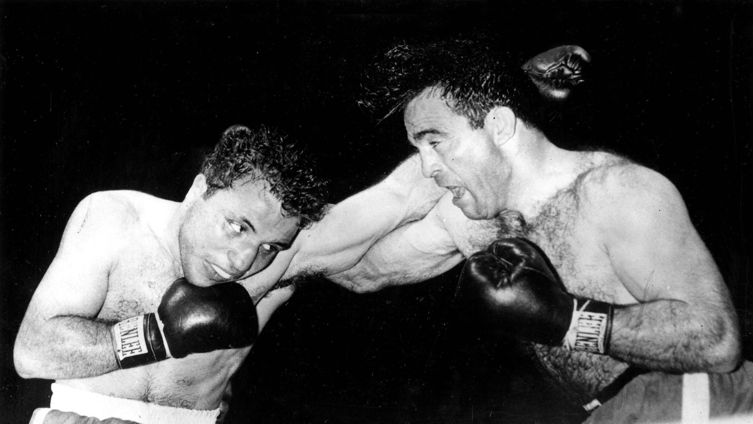 Jake Lamotta, boxing fight, black and white photo, 2K Desktop Wallpaper