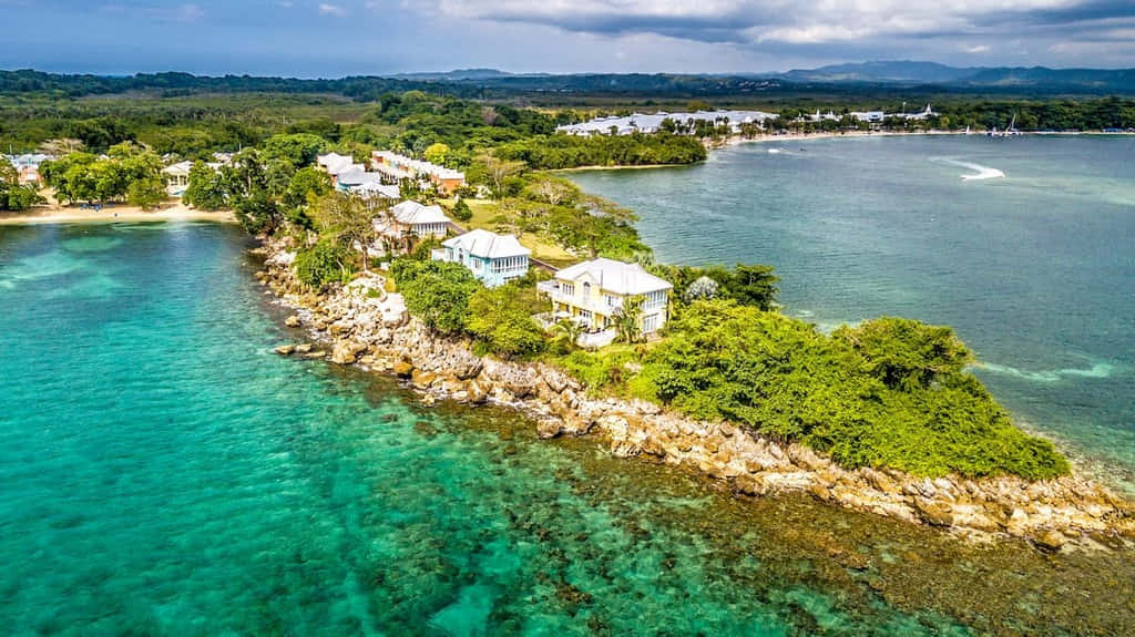 Jamaica, luxury beachfront villas, lush green island, SD Desktop Wallpaper