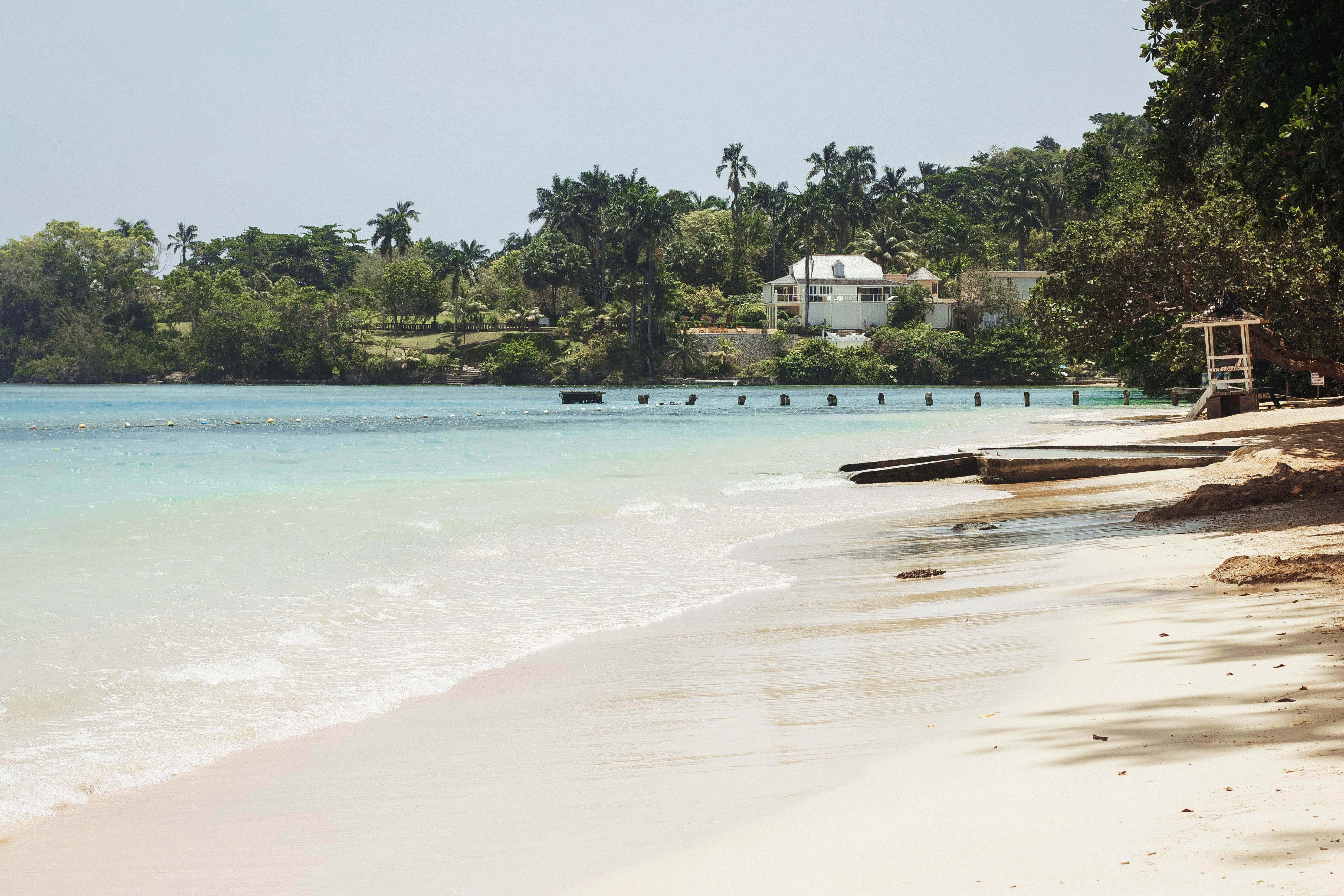 Jamaican Beach, turquoise waters, gentle waves, 4K Desktop Wallpaper