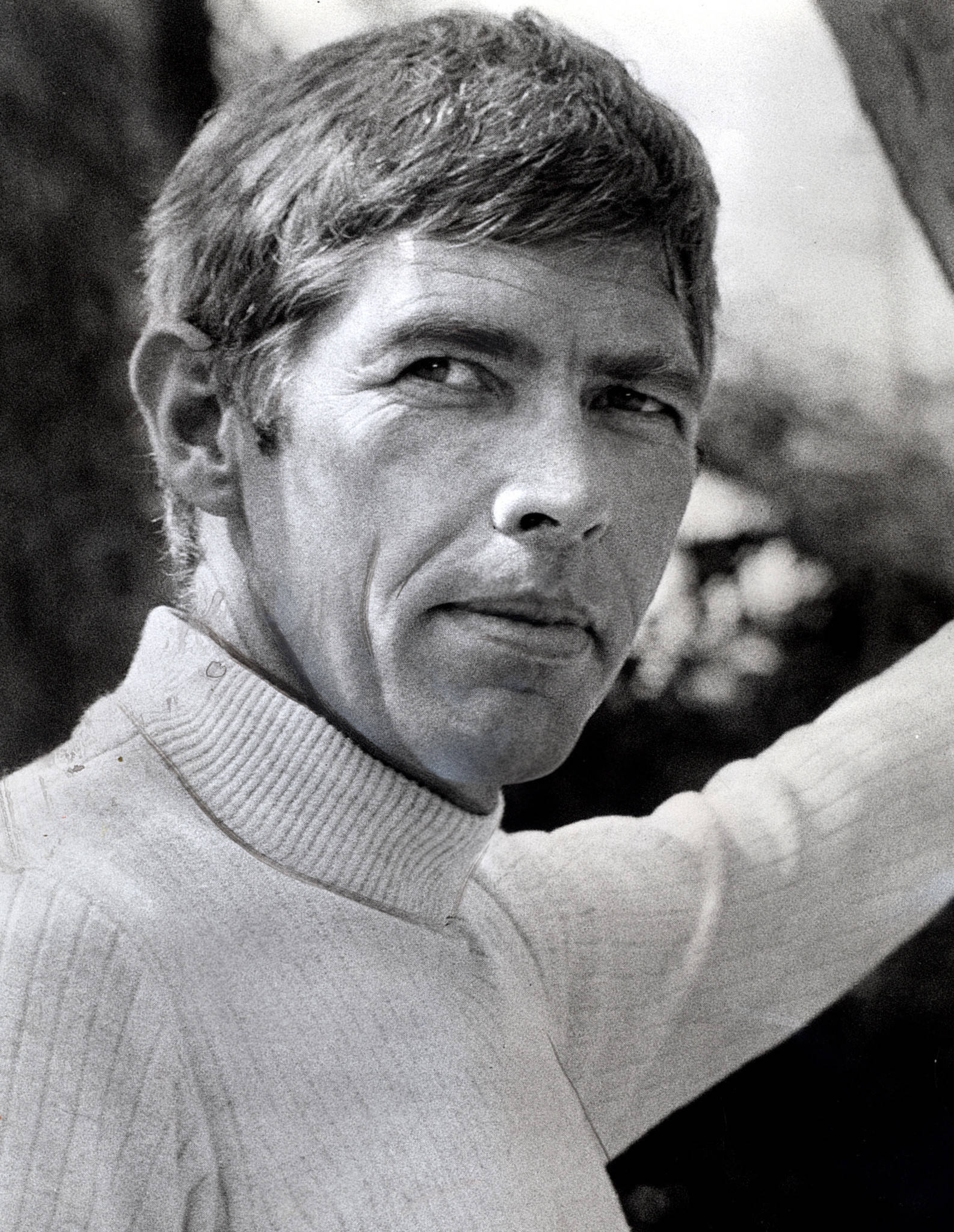 James Coburn, turtleneck sweater, black and white portrait, Full HD Phone Wallpaper