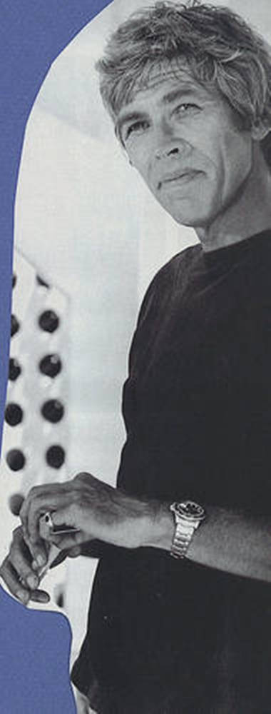 James Coburn, black and white portrait, tousled hair, SD Phone Wallpaper