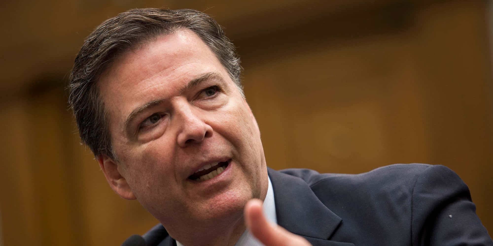 James Comey, dark suit, expressive gesture, Full HD Desktop Wallpaper