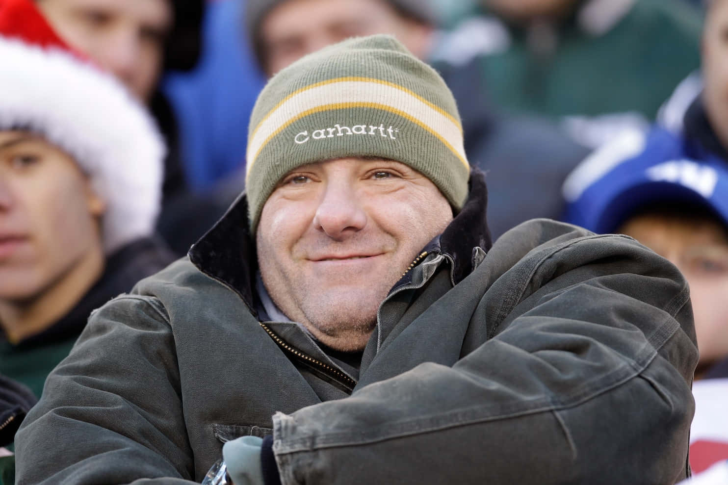 James Gandolfini, green Carhartt beanie, dark jacket, HD Desktop Wallpaper