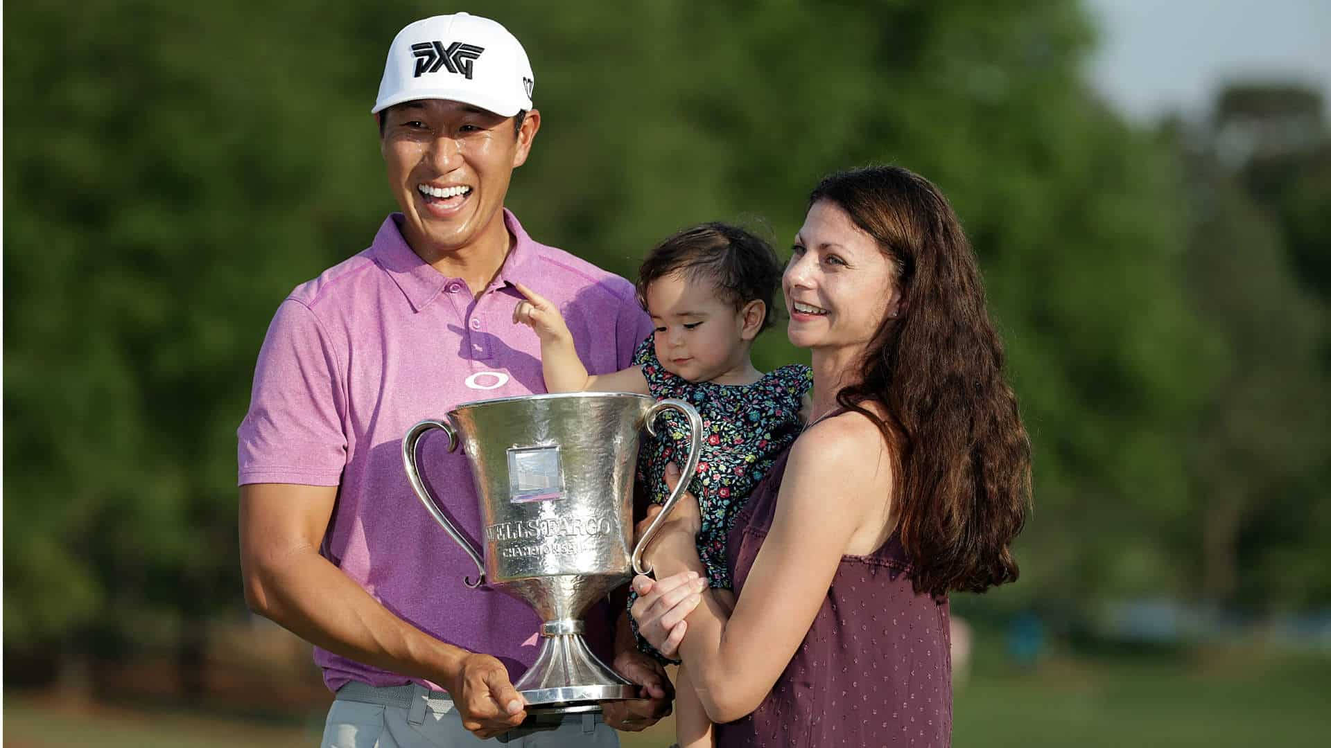 James Hahn, purple shirt, silver trophy, Full HD Desktop Wallpaper