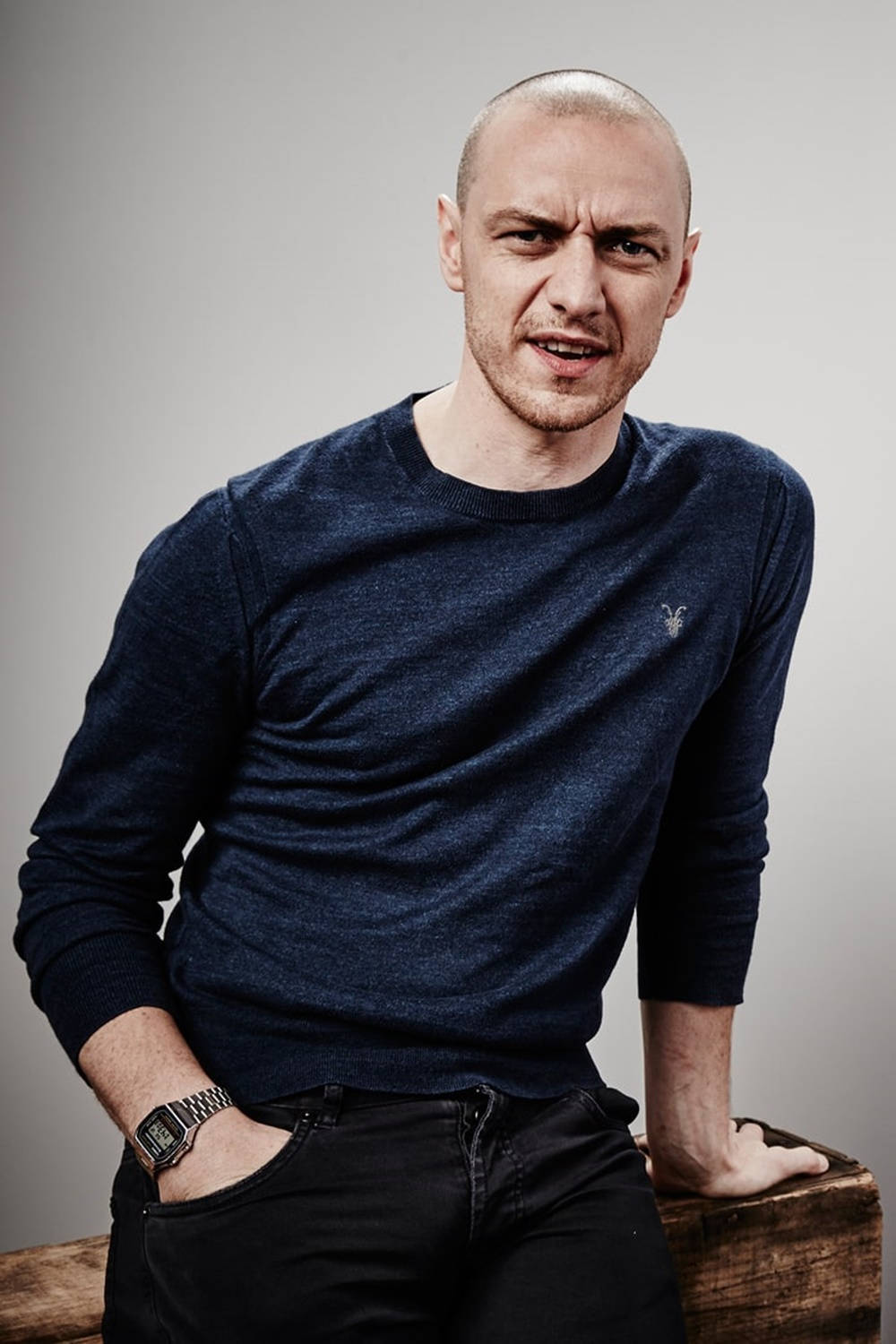 James McAvoy, Maarten De Booer, navy sweater, HD Phone Wallpaper