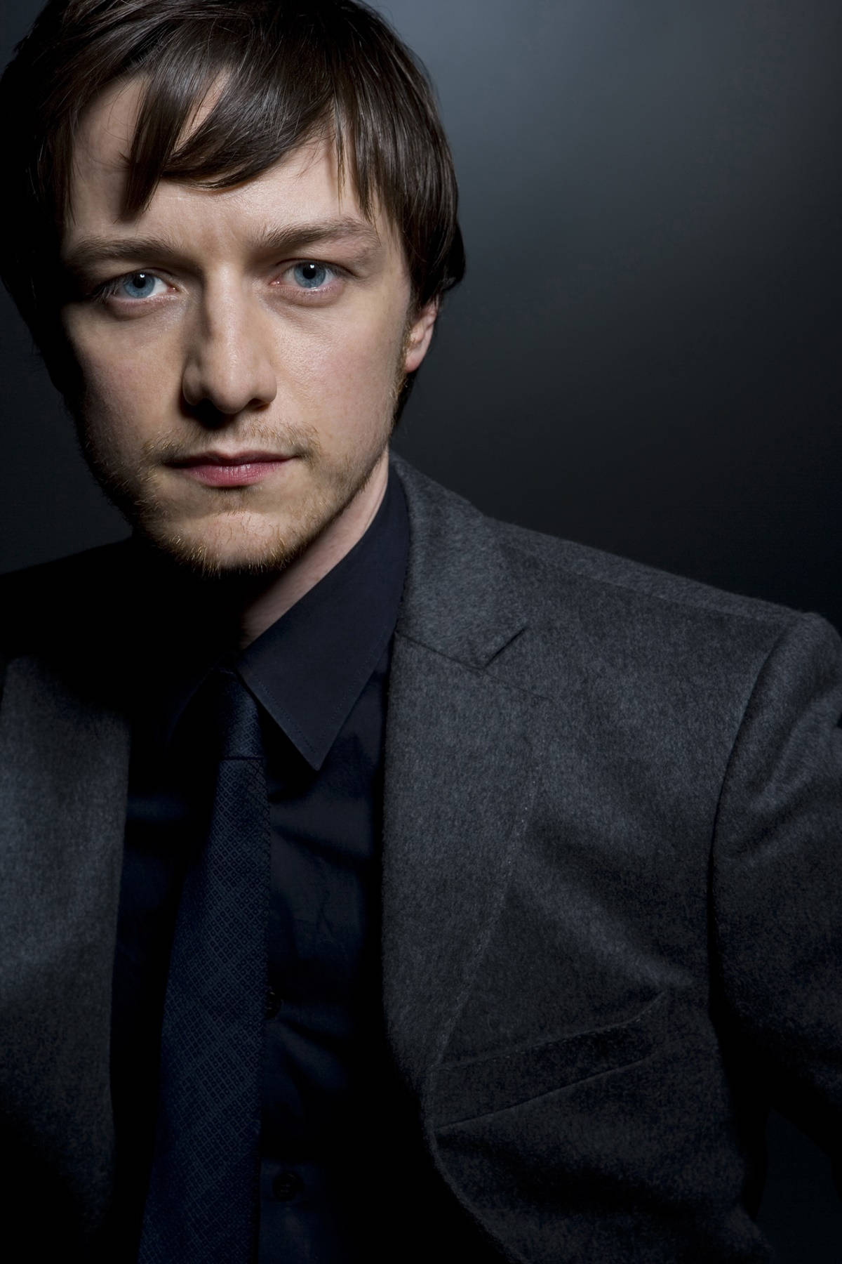 James McAvoy, dark suit, tie, HD Phone Wallpaper