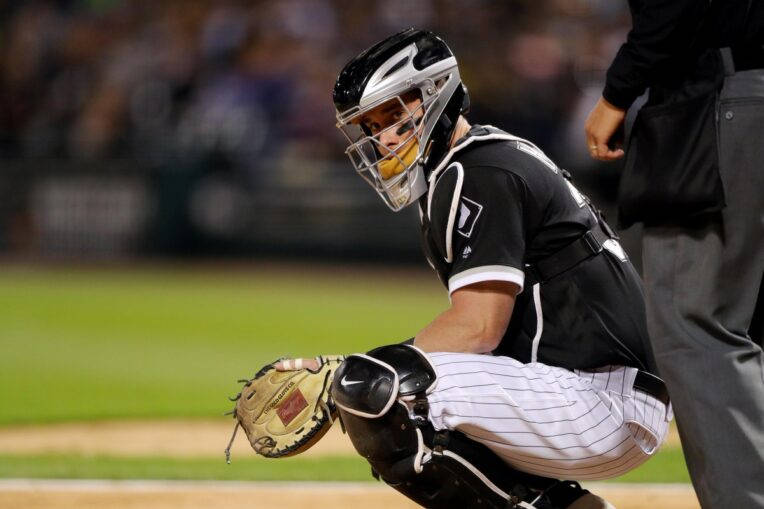 James McCann, black and white gear, home plate, SD Desktop Wallpaper