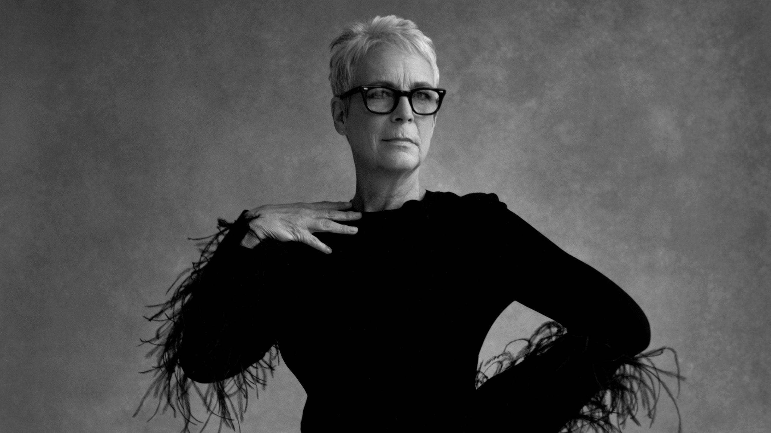 Jamie Lee Curtis, short white hair, glasses, Full HD Desktop Wallpaper