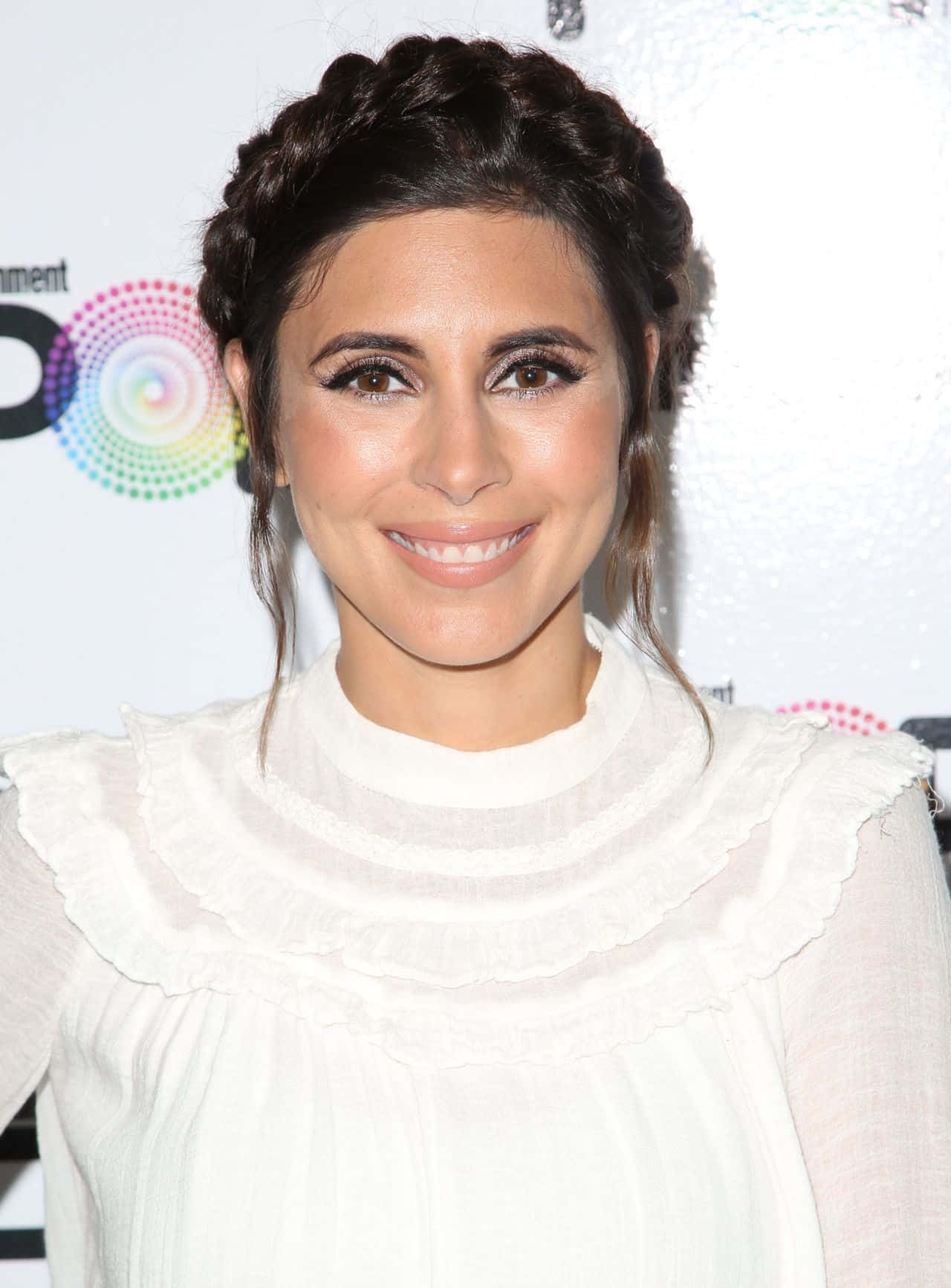 Jamie Lynn Sigler, white ruffled blouse, braided hair, HD Phone Wallpaper