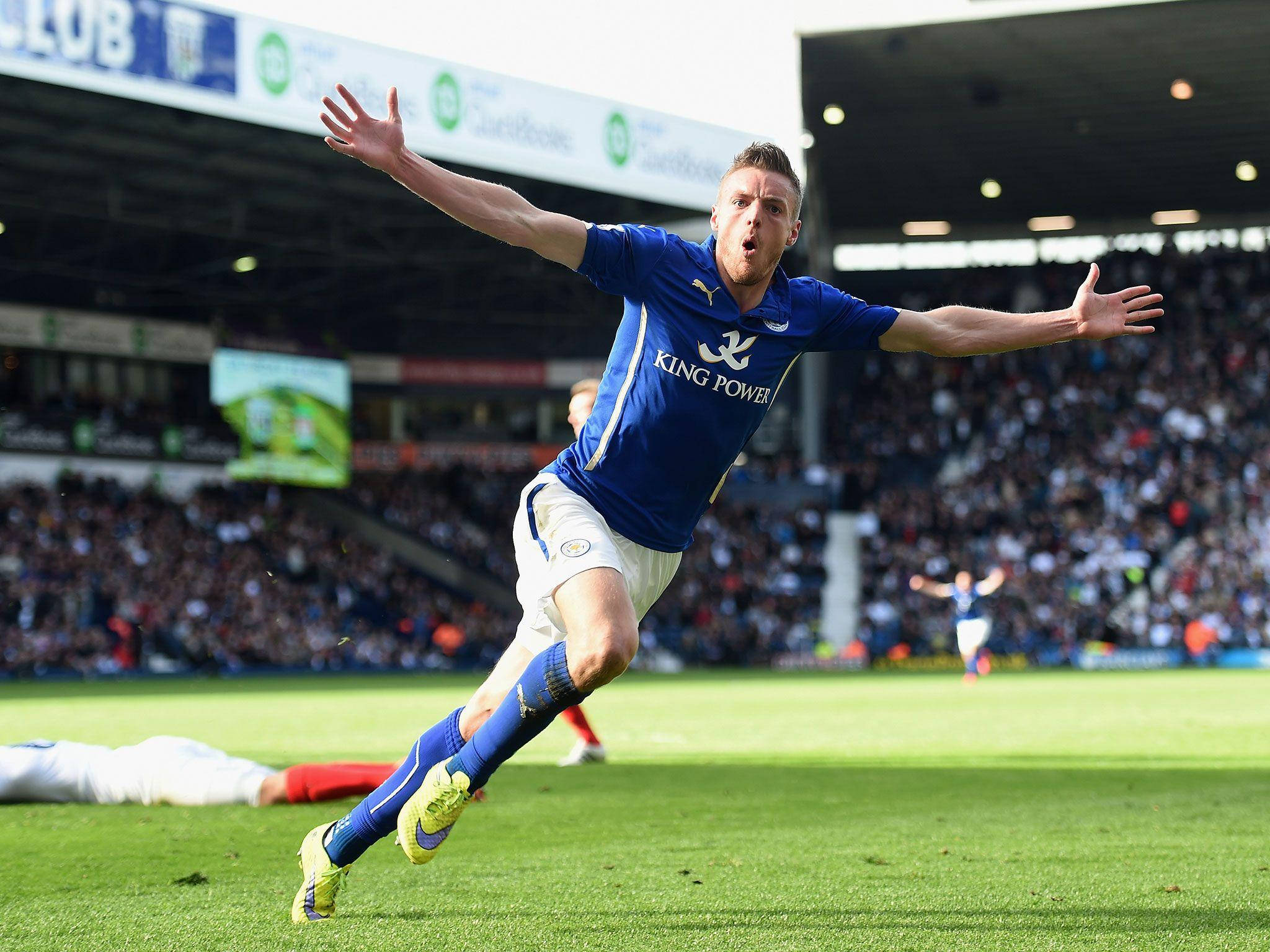 Jamie Vardy, blue jersey, sunlit stadium pitch, Full HD Desktop Wallpaper