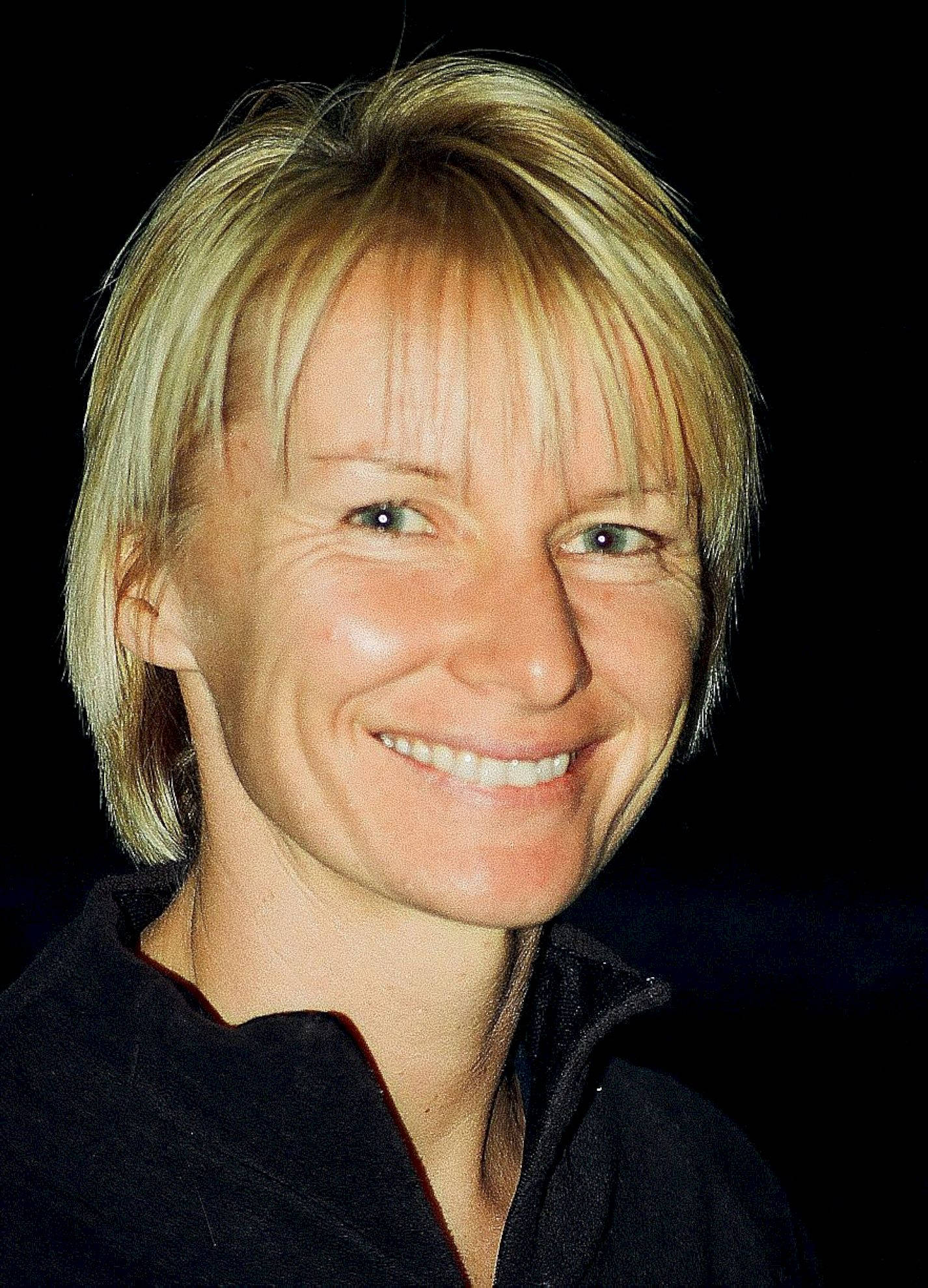 Jana Novotna, blonde, short hair, Full HD Phone Wallpaper