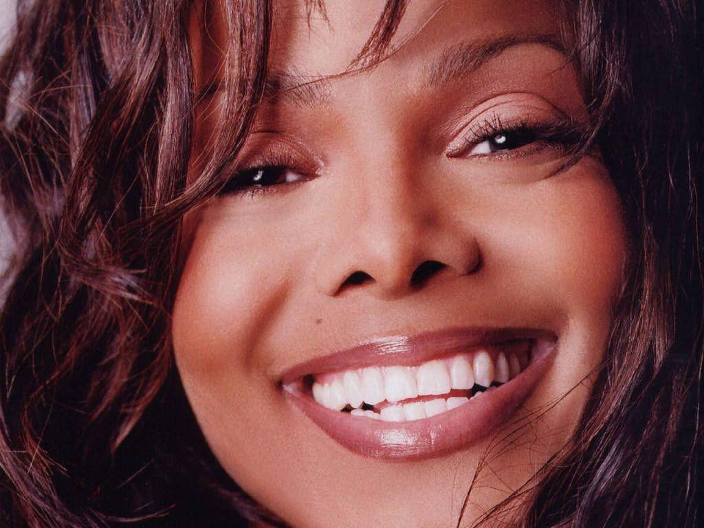 Janet Jackson, studio lighting, warm brown hair, SD Desktop Wallpaper