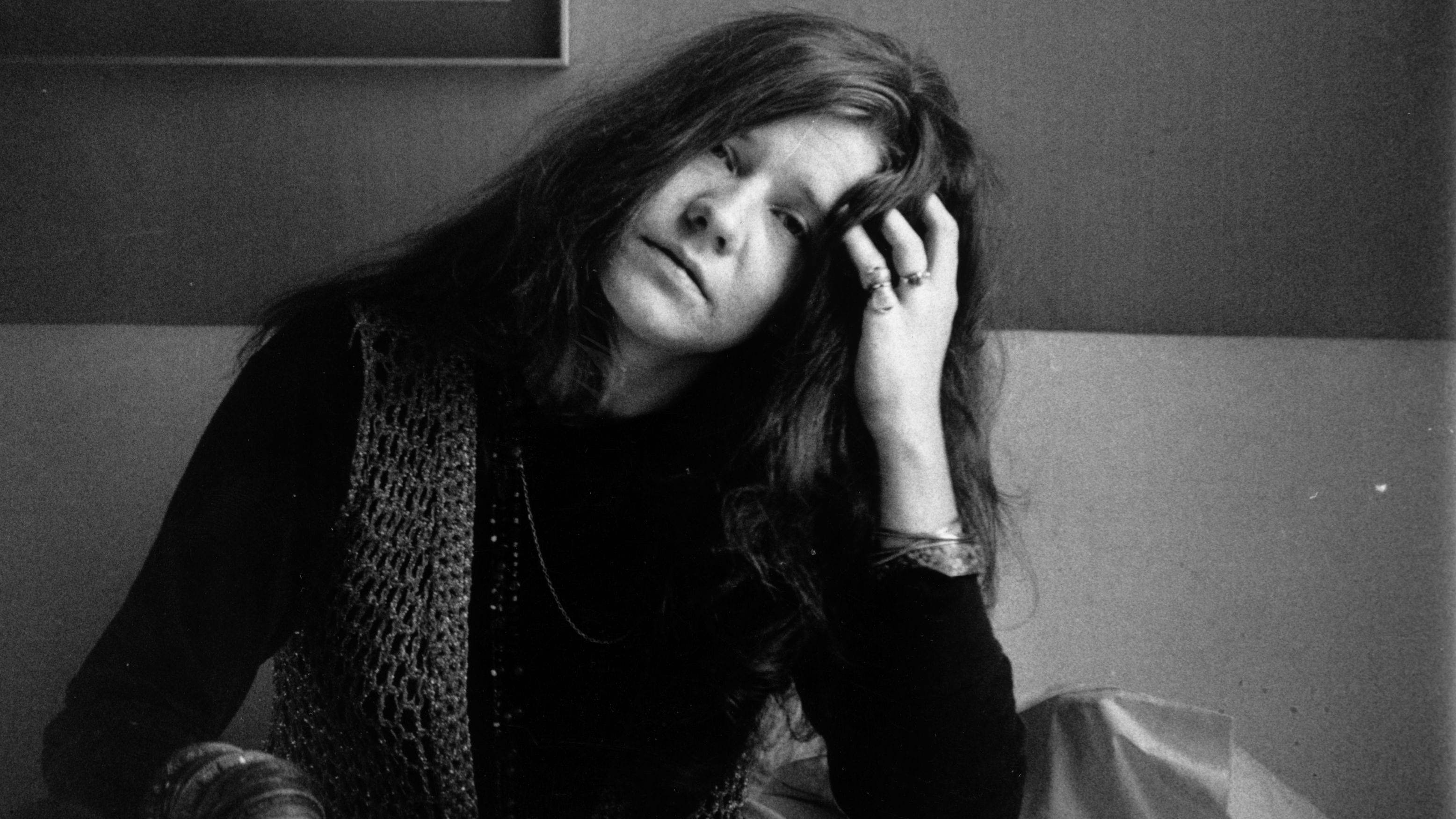 Janis Joplin, singer, black and white portrait, 2K Desktop Wallpaper