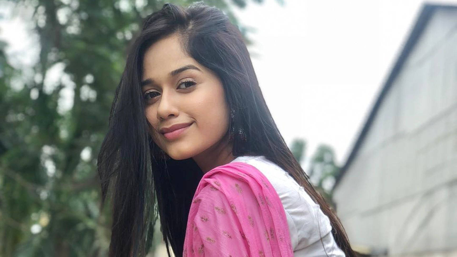 Jannat Zubair, pink patterned shawl, white top, Full HD Desktop Wallpaper