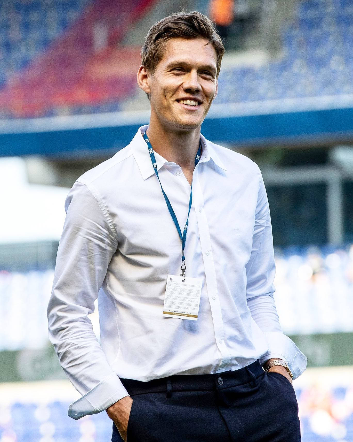 Jannik Vestergaard, button-down shirt, white shirt, HD Phone Wallpaper