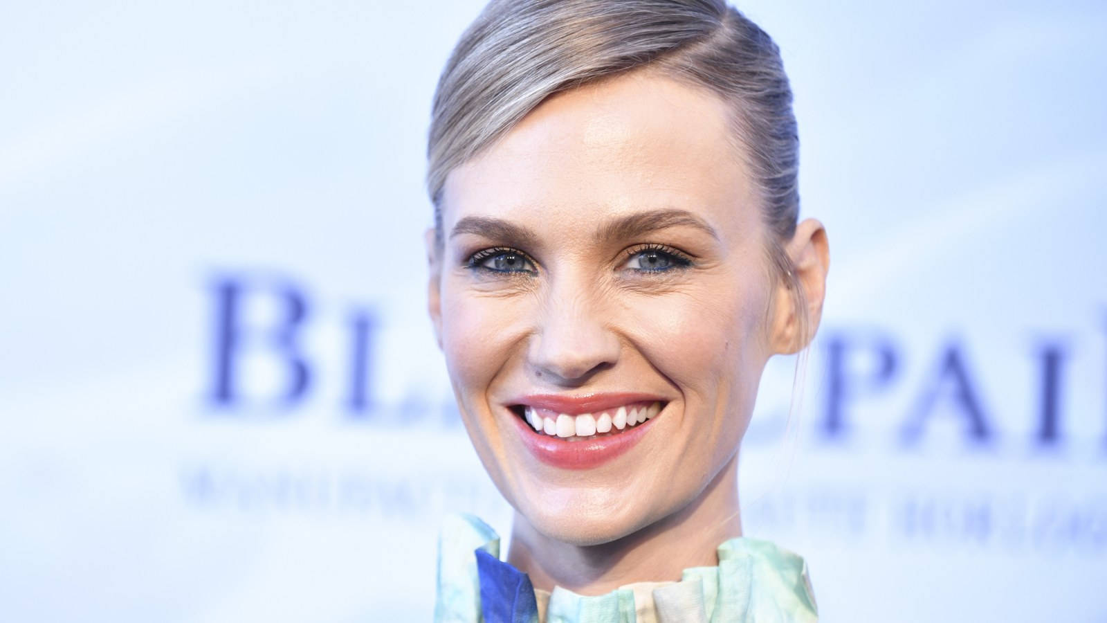 January Jones, blonde hair, pulled back, HD Desktop Wallpaper