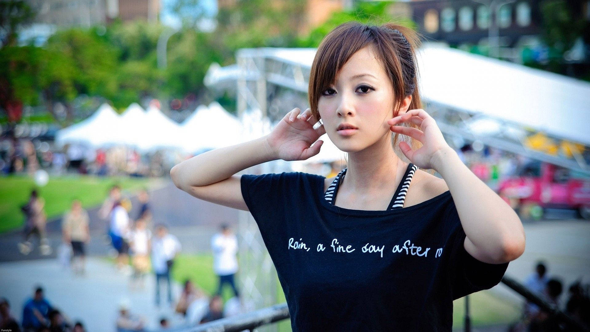 Japan Girl, park, sporty outfit, Full HD Desktop Wallpaper