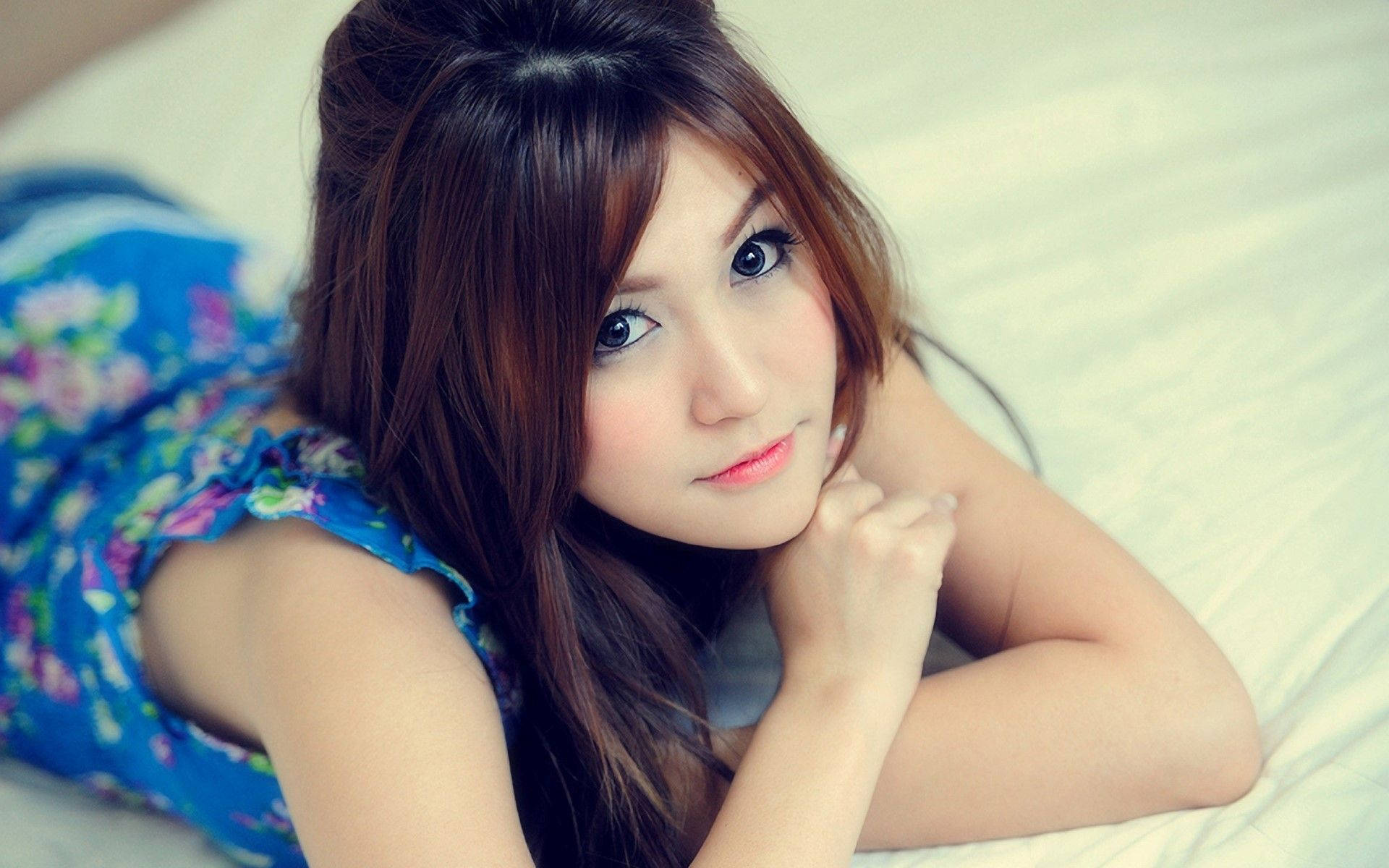 Japan Girl, brown hair, white bed, Full HD Desktop Wallpaper
