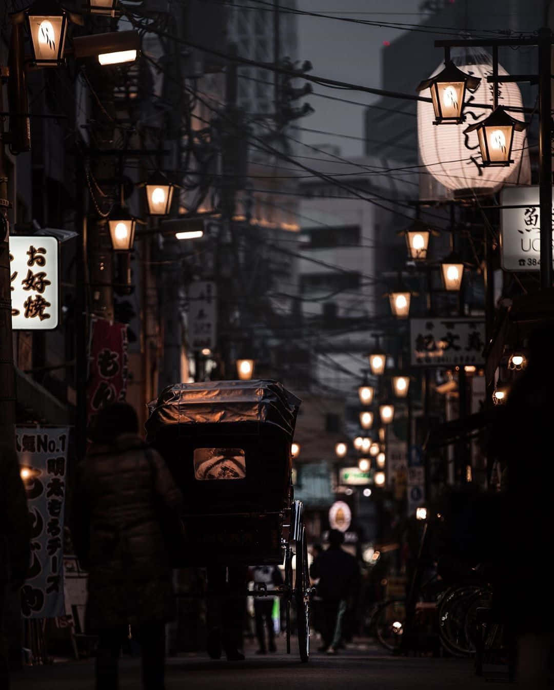 rickshaw, narrow Japanese alley, dusk, HD Phone Wallpaper