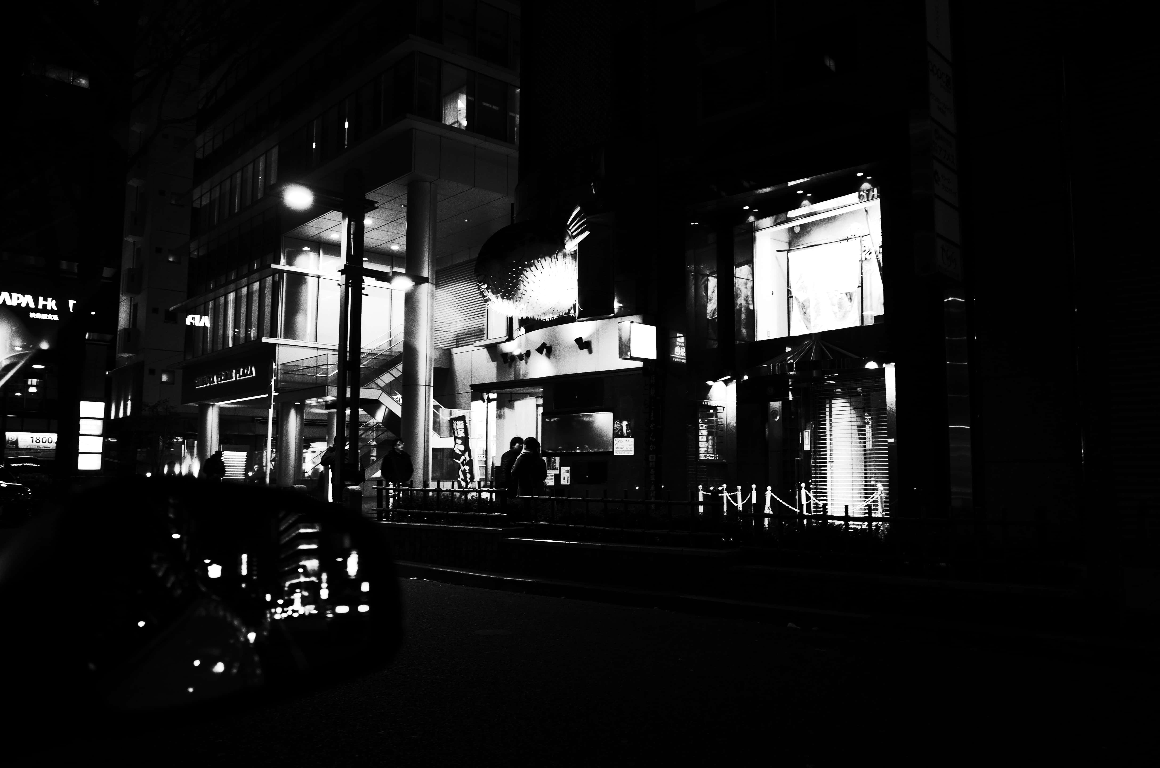 Japan, black and white, night shot, 4K Desktop Wallpaper