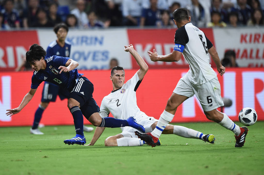 Costa Rica National Football Team, Japan National Football Team, nighttime match, SD Desktop Wallpaper