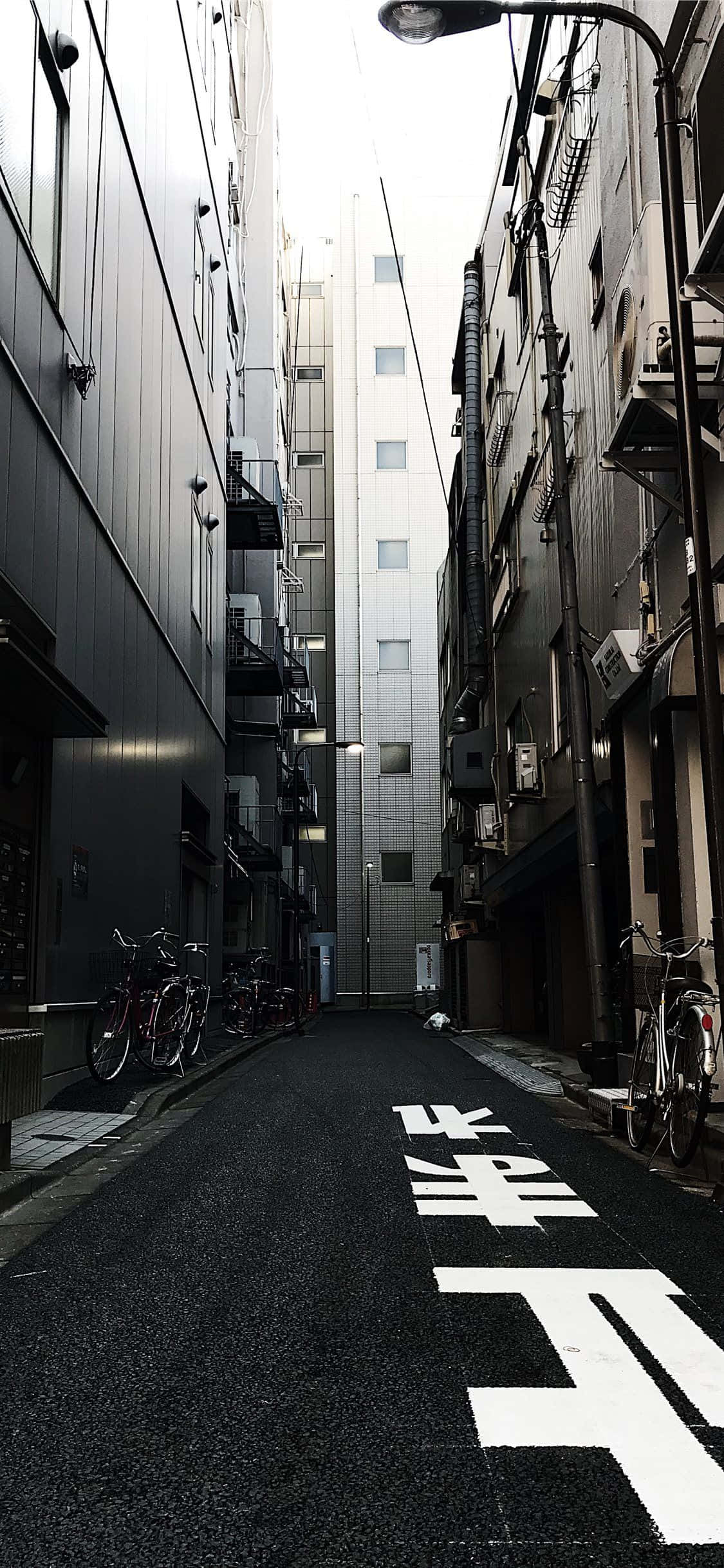 Japanese iPhone, urban alleyway, tall buildings, Full HD Phone Wallpaper