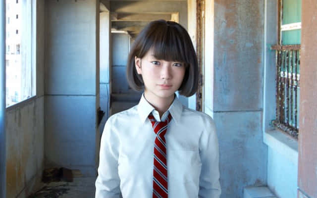 Japanese School Girl, white school shirt, red striped tie, SD Desktop Wallpaper