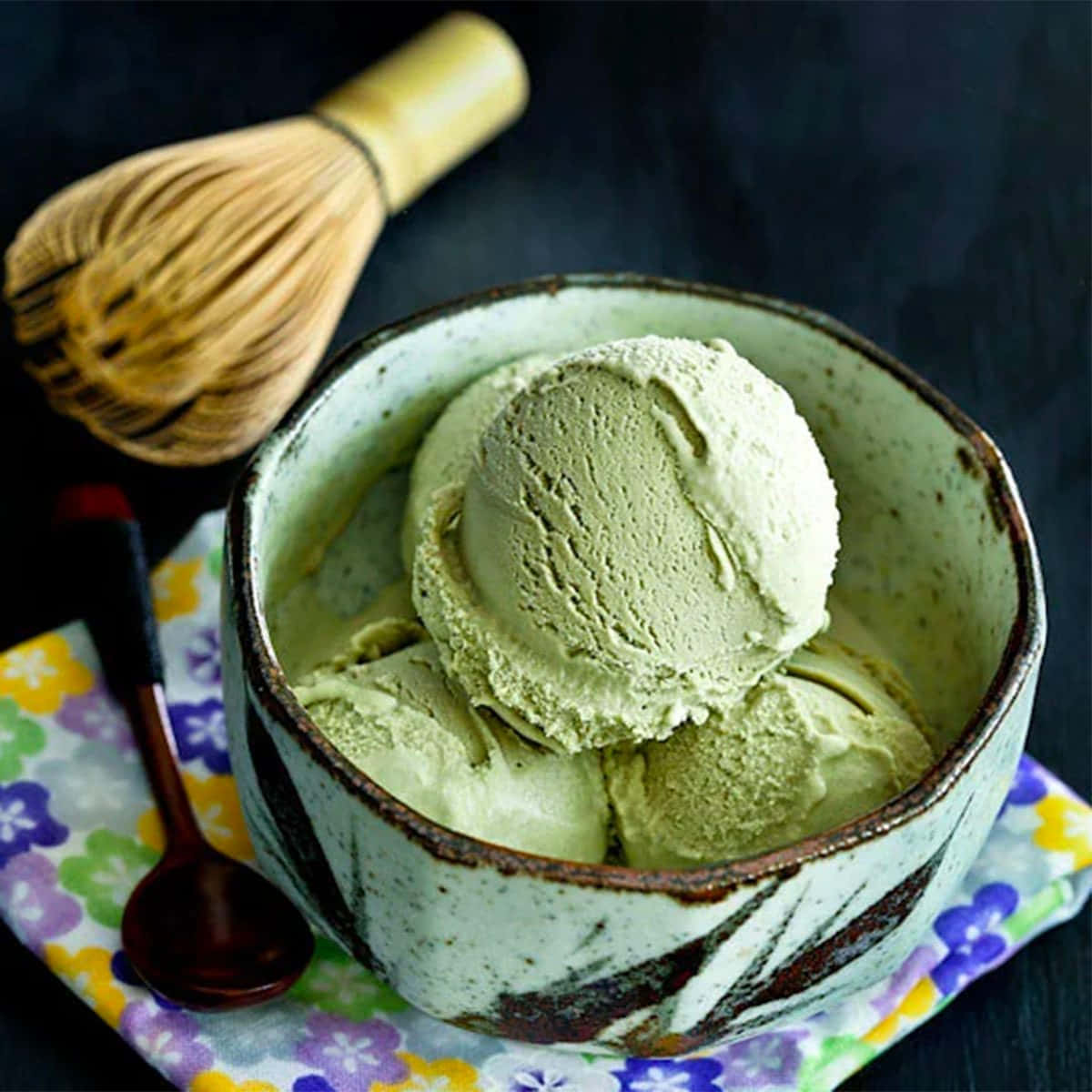 rustic ceramic bowl, creamy green tea ice cream, bamboo whisk, SD Desktop Wallpaper